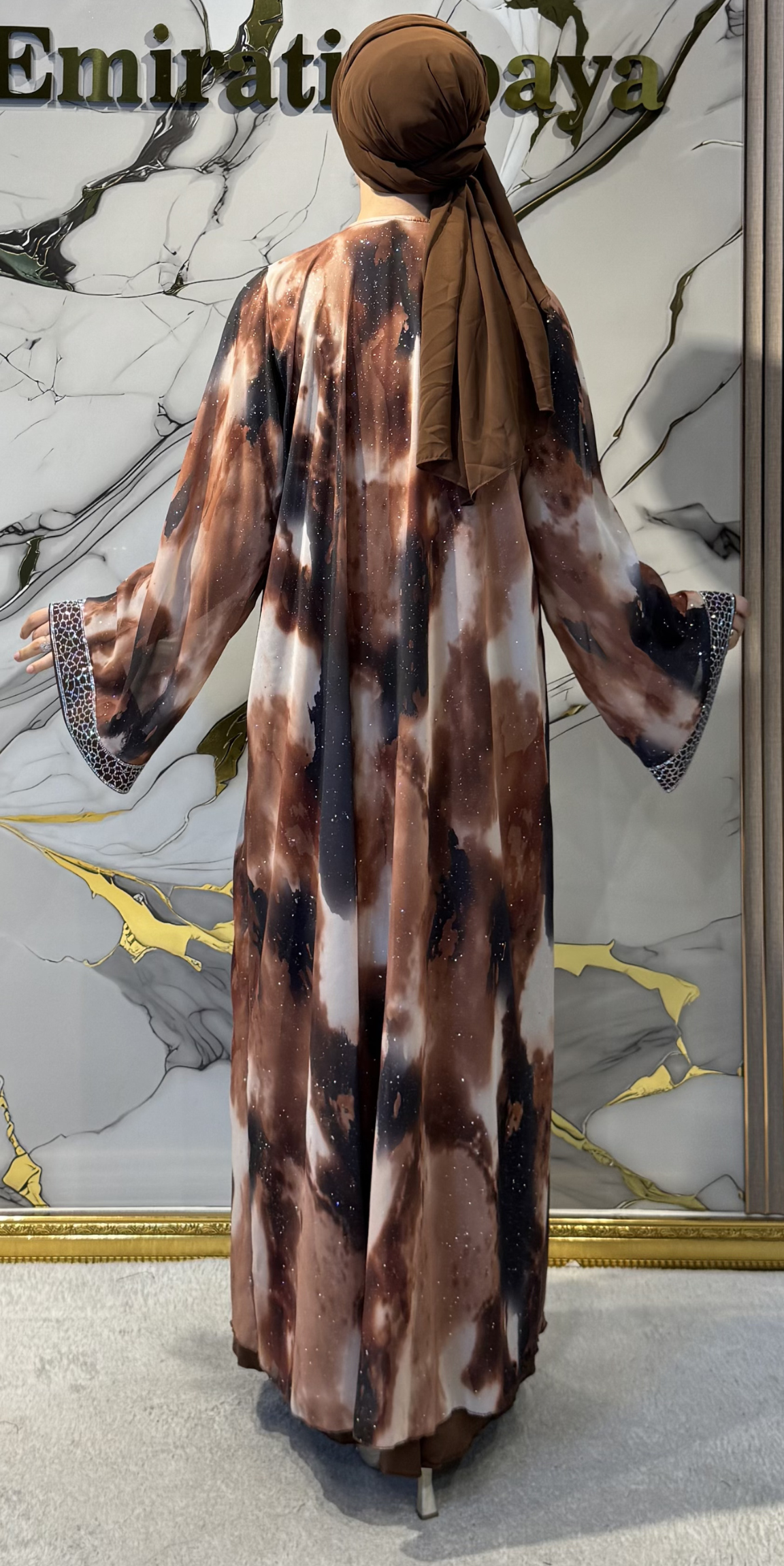 عباية شيفون مفتوحة بنقوش المجرة