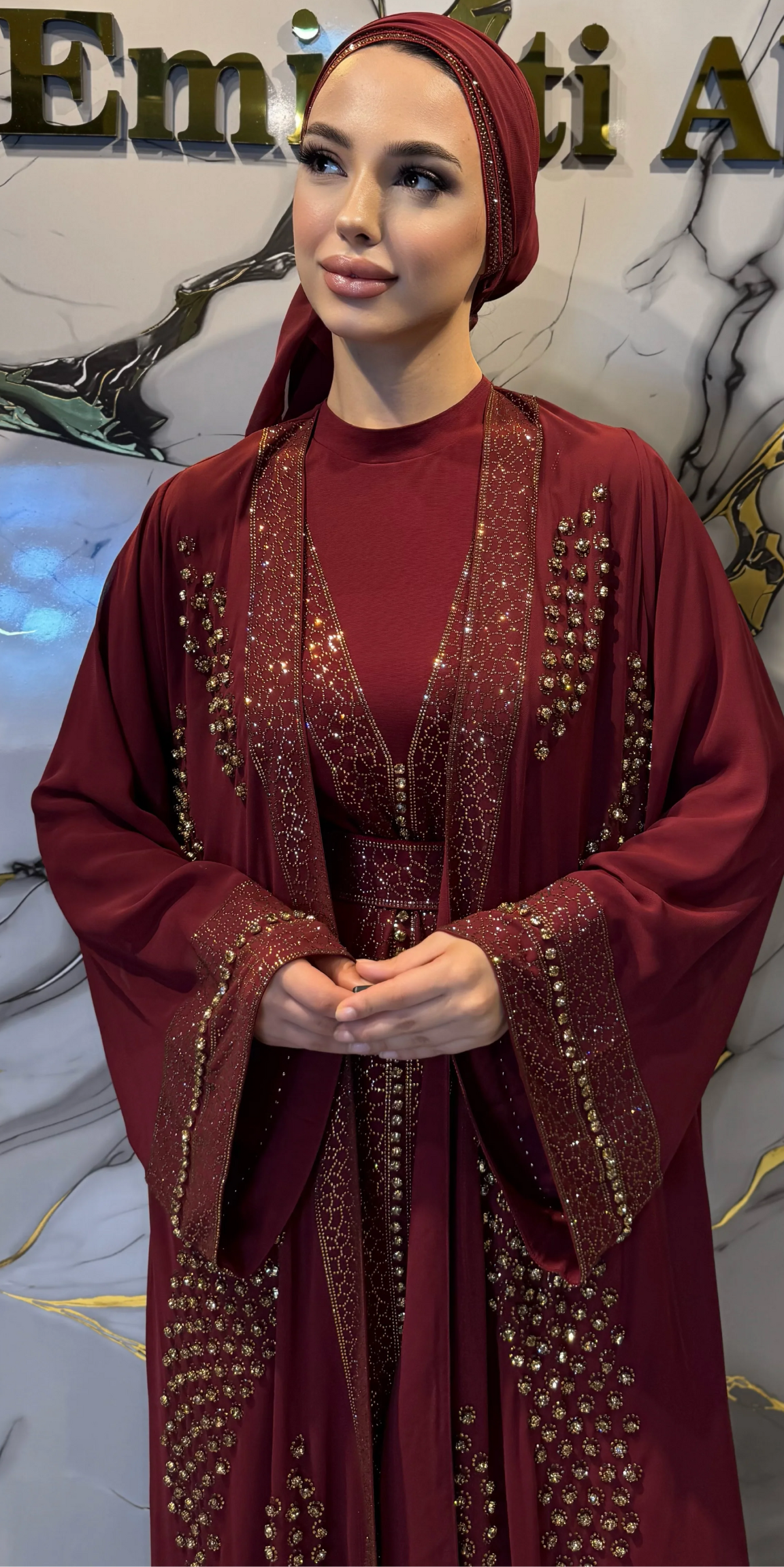 Altın Taşlı Bordo Şifon Abaya Takımı - 4 Parça Lüks Set (Şal, Kemer ve Sandy İçlik Dahil) WS31 GSBORDO