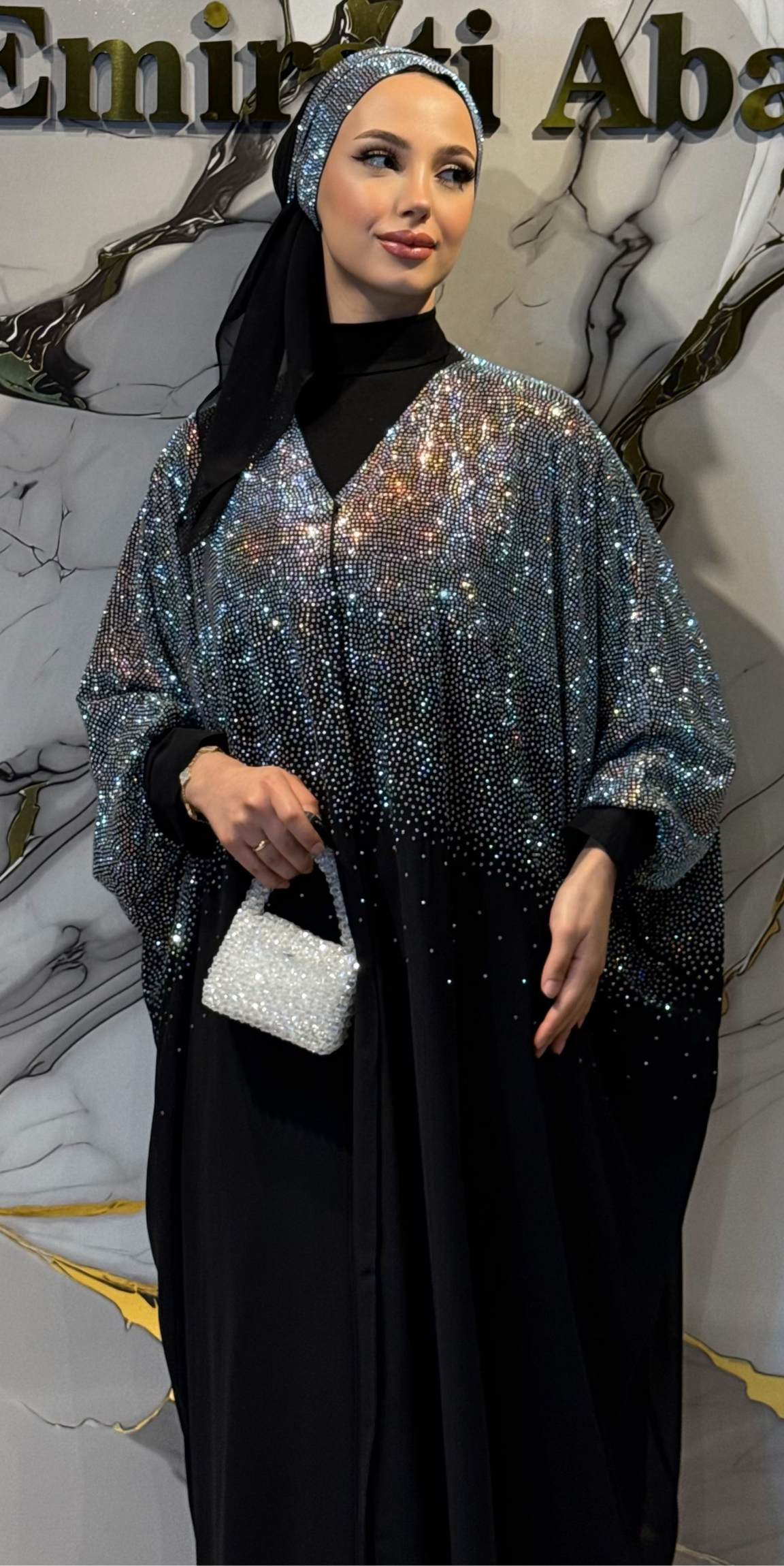 Üstü Swarovski Taşlı Siyah Yarasa Kol Abaya - Çıtçıtlı Modern Model TM64 JSB