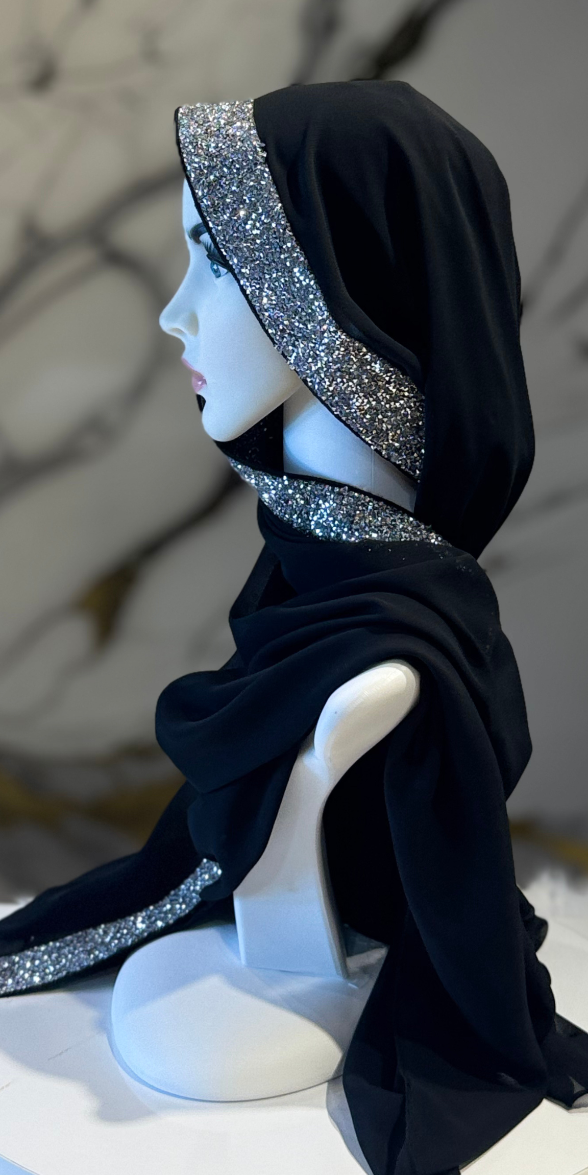 Ön Kristal Taşlı Şifon Şal 180x75cm - Zarif Kenar Detaylı Model