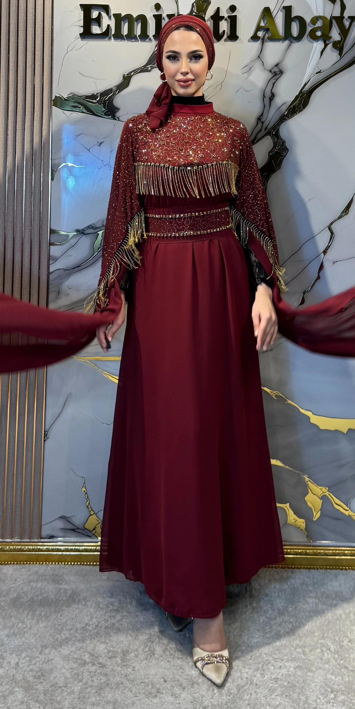 Burgundy Chiffon Long-Sleeved Abaya with Gold Embellishments | WS56 GSBORDO