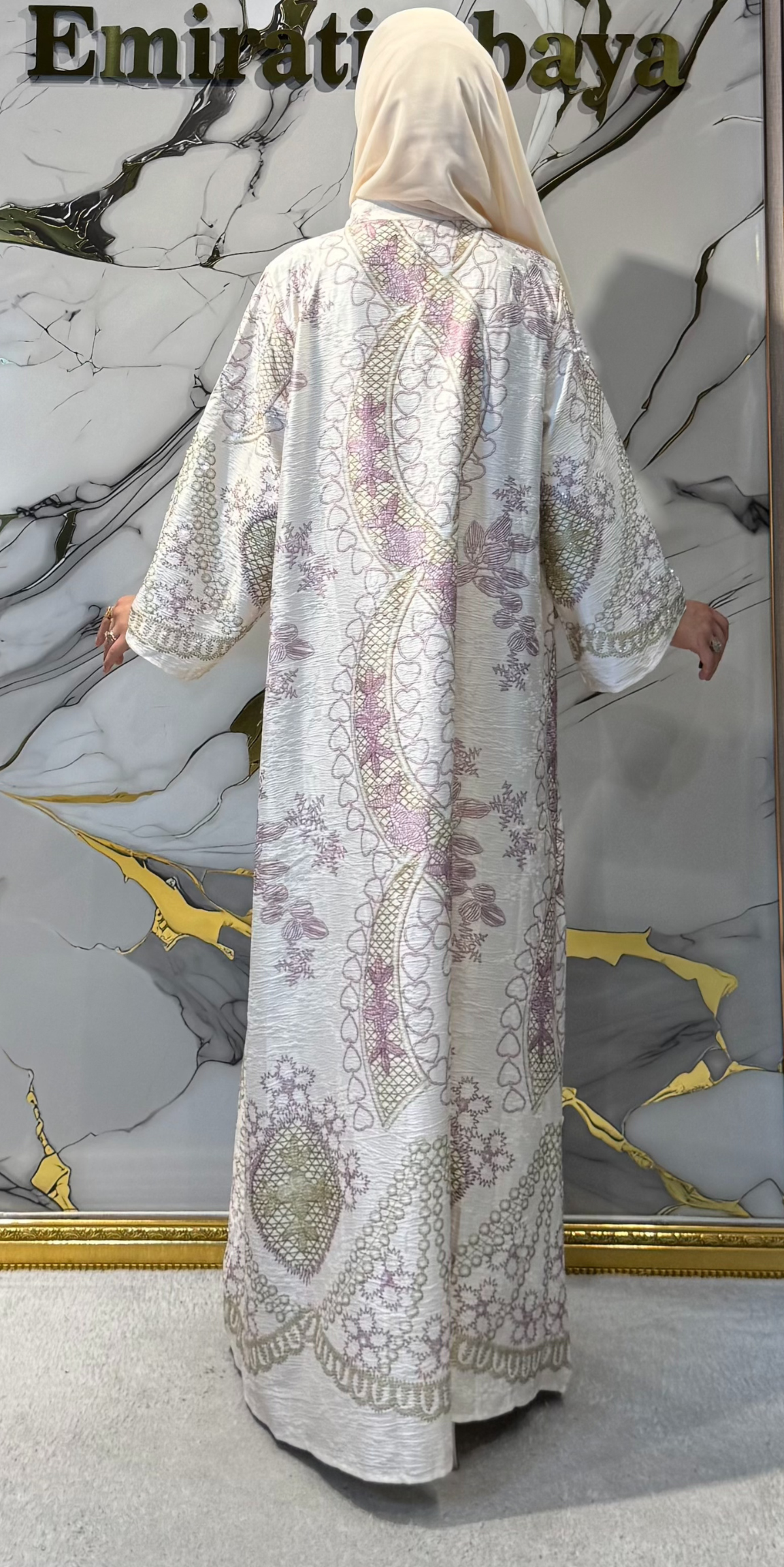 Pembe Çiçek Baskılı Krem Jakar Günlük Abaya | KSA06 Krem