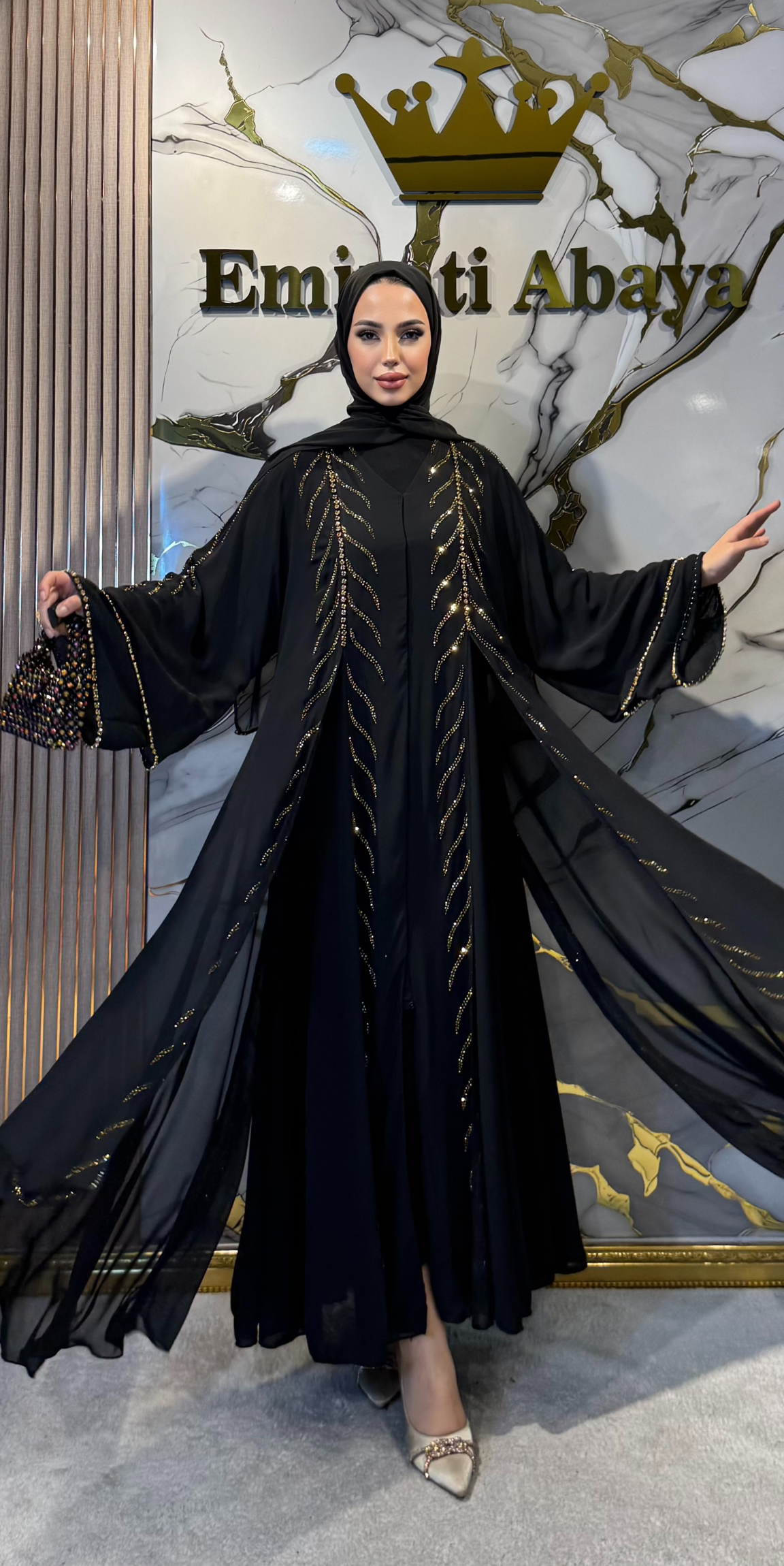 Altın Swarovski Taşlı Emirati Tasarım Siyah Kore Şifon Abaya