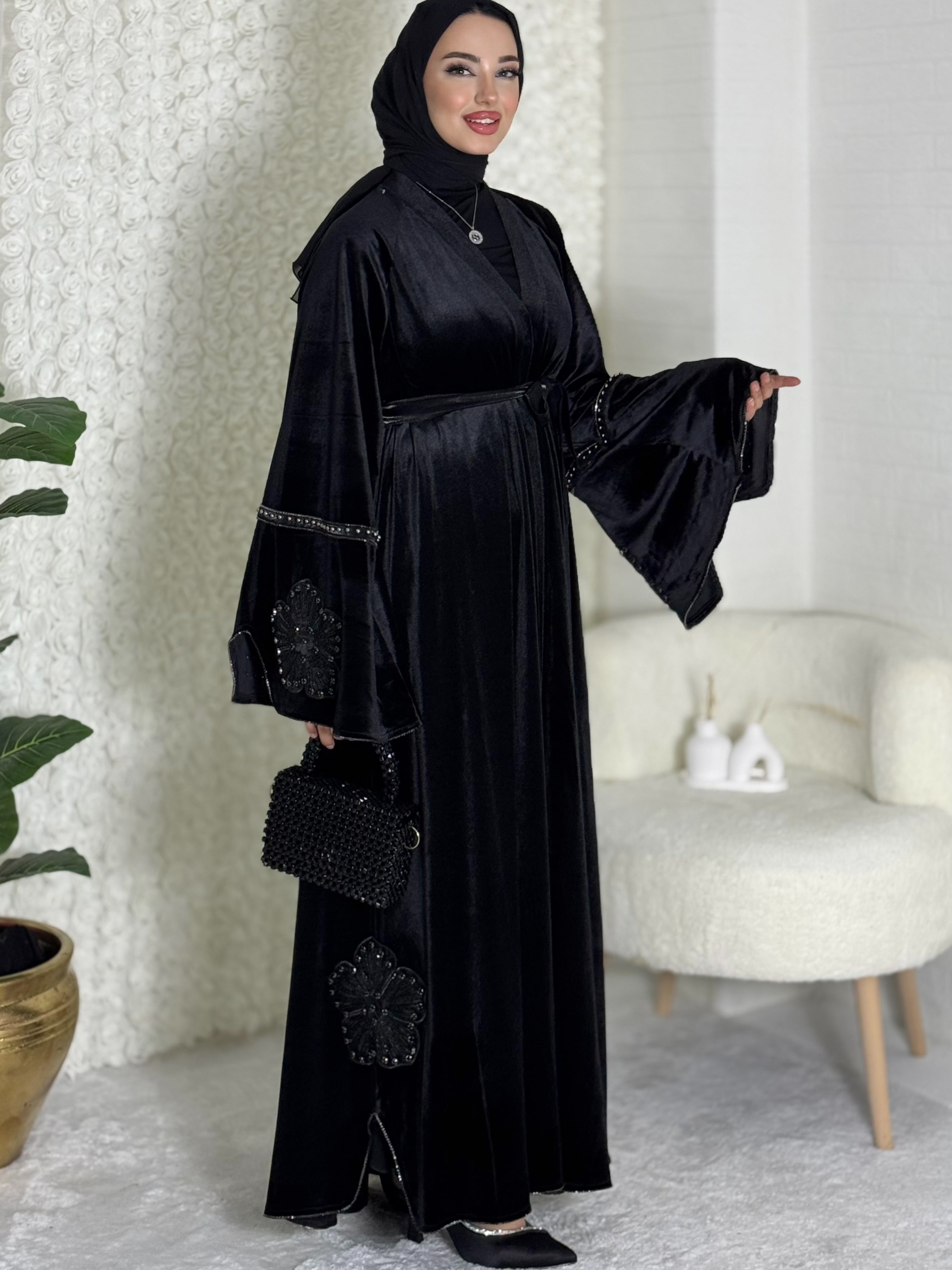 Black Stylish Abaya with Flower Detail on Sleeves