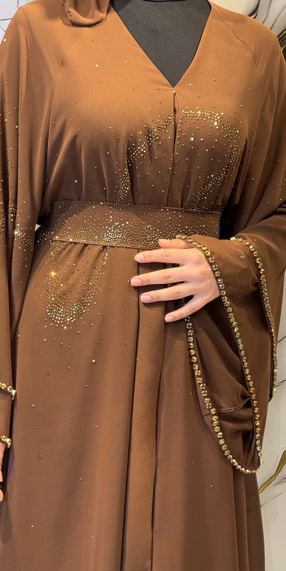Altın Çakılmış Taşlı Kahverengi Dubai Abaya | LY48 GSK