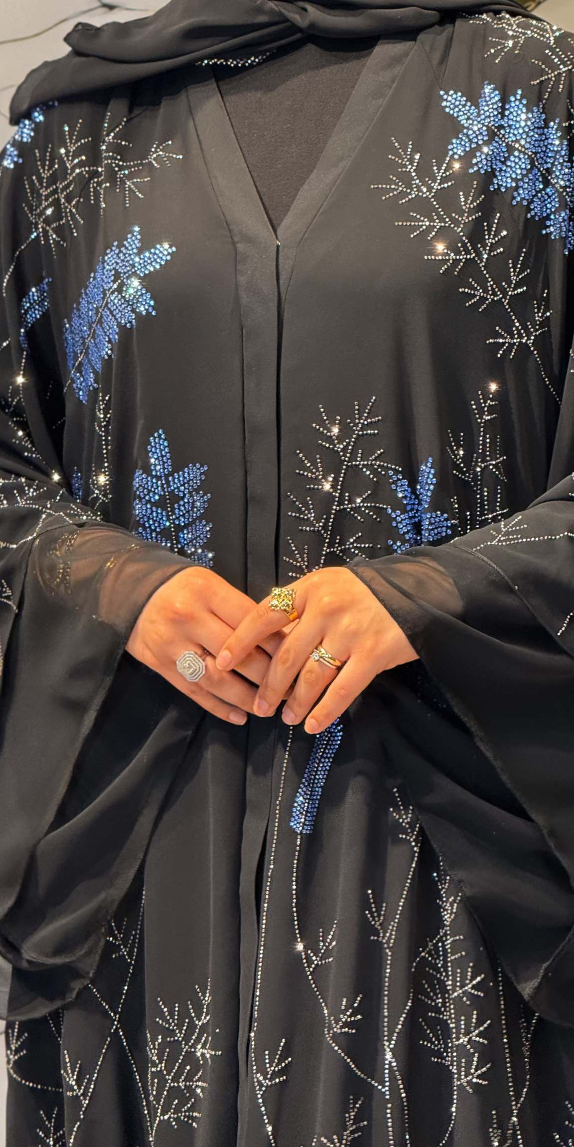 Hematit Mavi Taşlı Dal Yaprak Motifli 2 Katlı Siyah Şifon Abaya – Şallı Takım | LY51 HSB