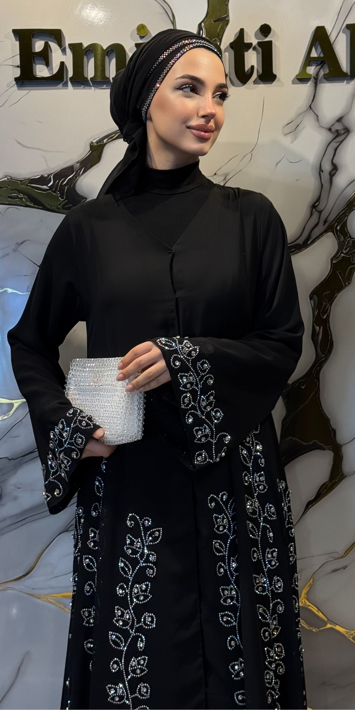 Lüks Janjan Taşlı Siyah Abaya - Etekleri Çiçek Desenli Özel Tasarım TM93 JSB