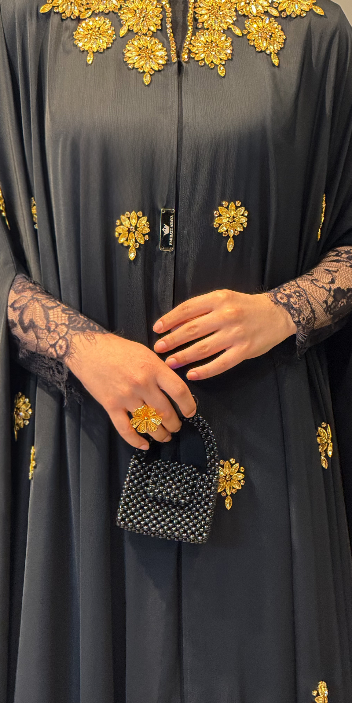 El Yapımı Gold Çiçek Taşlı Siyah Dubai Abaya | EF0011 GSB