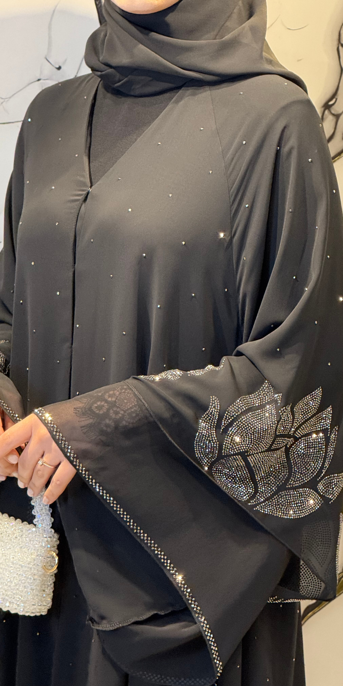 Hematit Taşlı Çiçek Motifli Siyah 2 Katlı Şifon Abaya | LY25 HSB