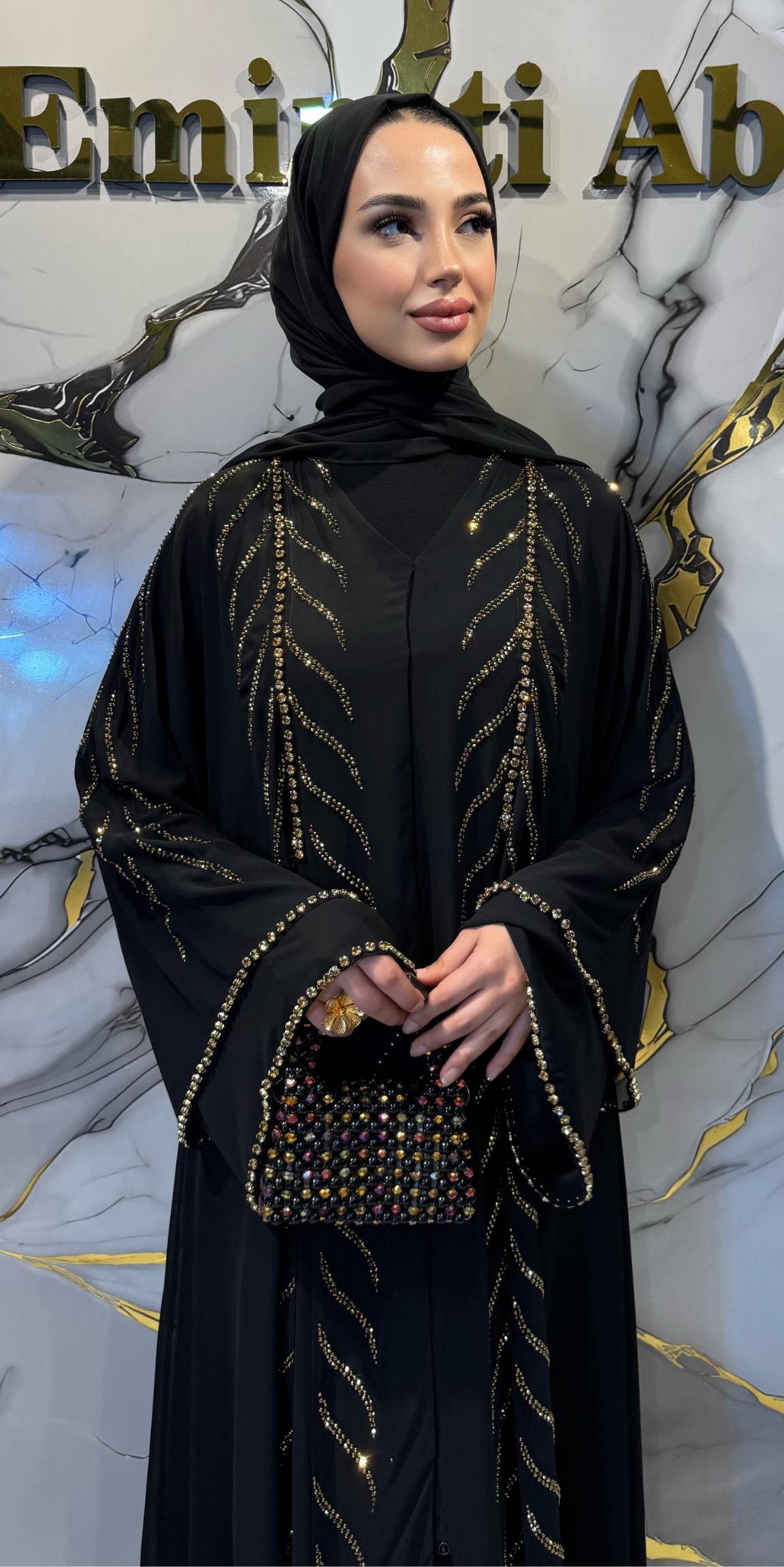 Altın Swarovski Taşlı Emirati Tasarım Siyah Kore Şifon Abaya