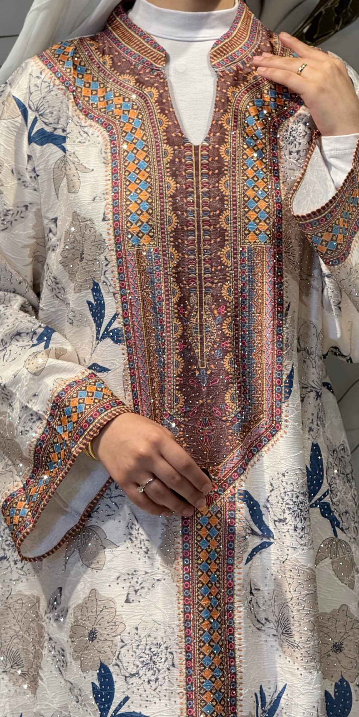 Çiçek Baskılı Krem Jakar Günlük Abaya | KSA05 KREM
