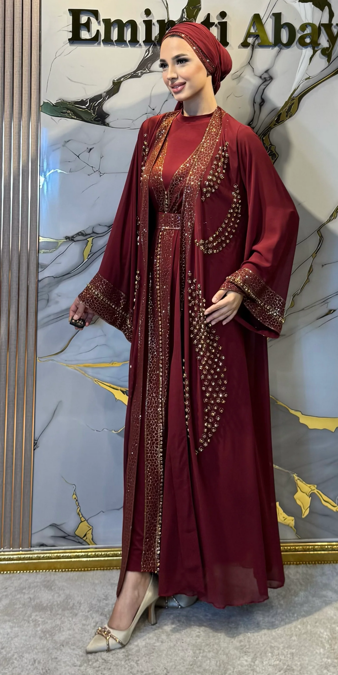 Altın Taşlı Bordo Şifon Abaya Takımı - 4 Parça Lüks Set (Şal, Kemer ve Sandy İçlik Dahil) WS31 GSBORDO