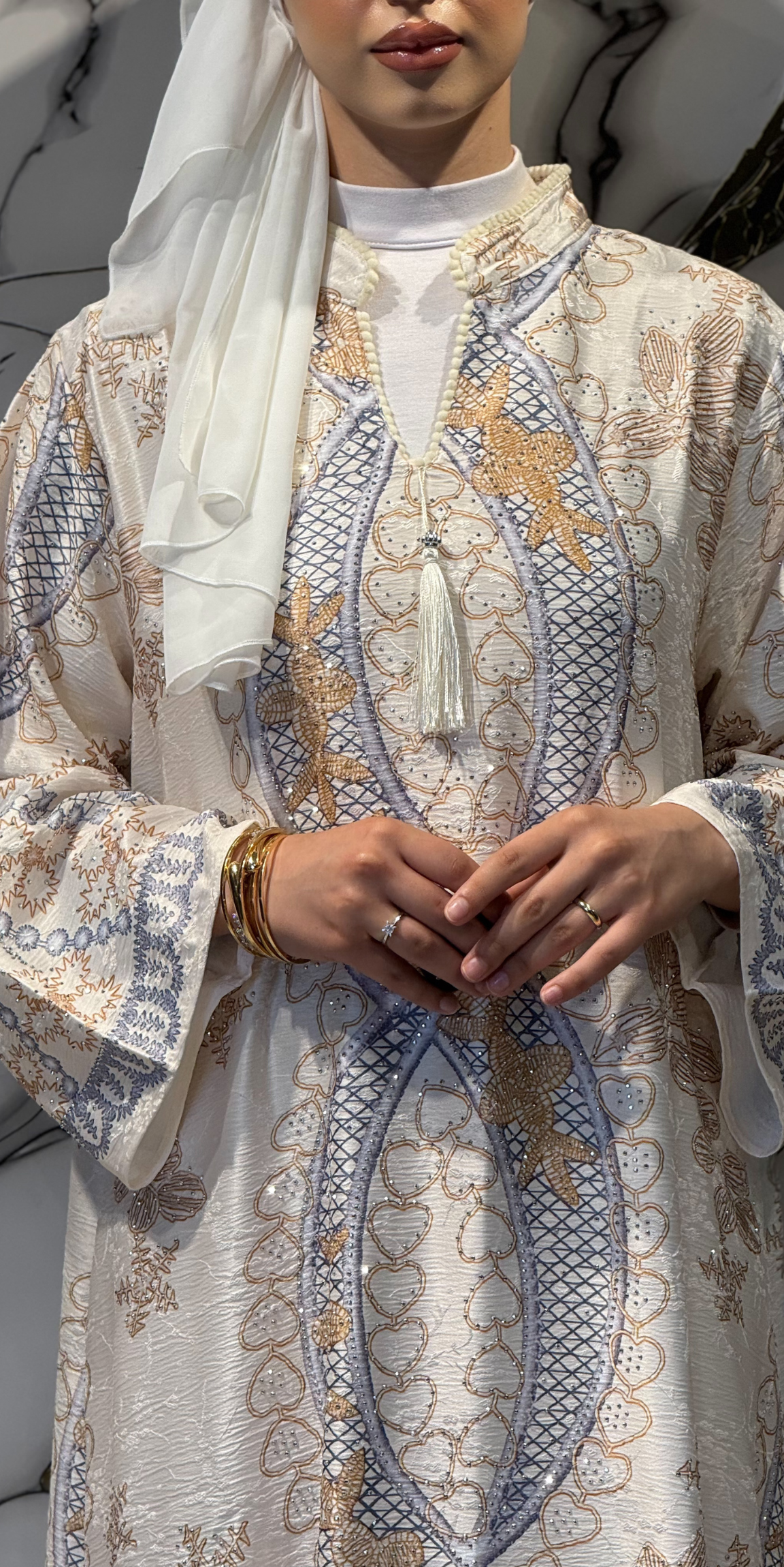 Arabesk Çiçek Baskılı Krem Jakar Günlük Abaya | KSA06 KREM