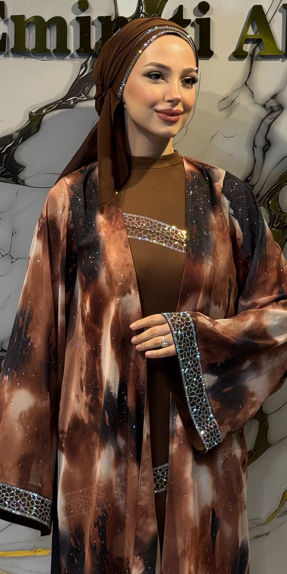 عباية شيفون مفتوحة بنقوش المجرة