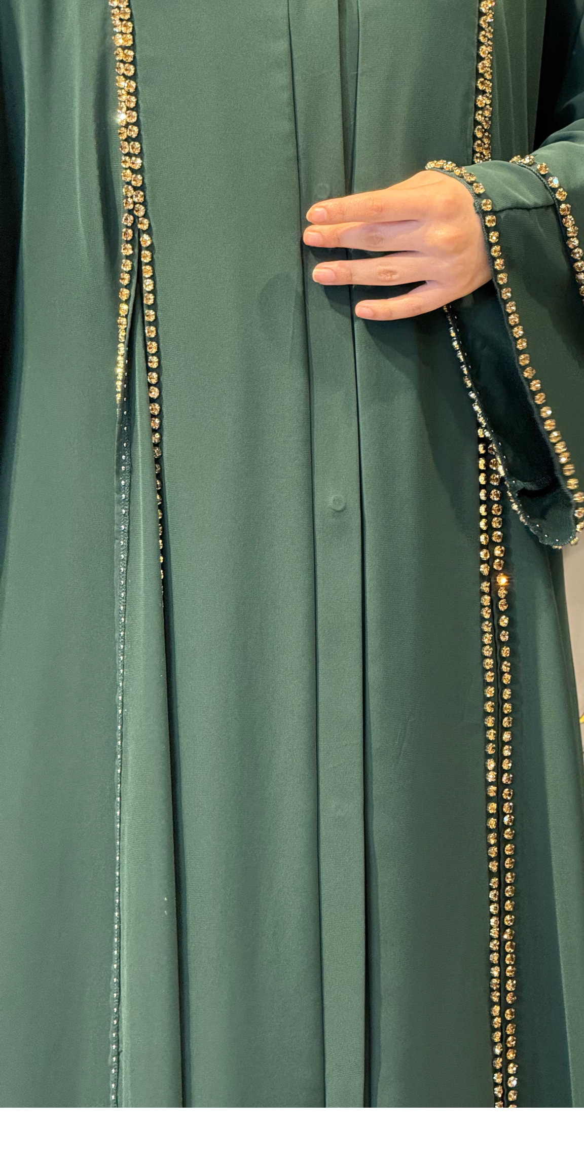 Önü Yırtmaçlı Gold Taşlı Şifon Yeşil Abaya - Zarif Lüks Model TM06 C GS GREEN