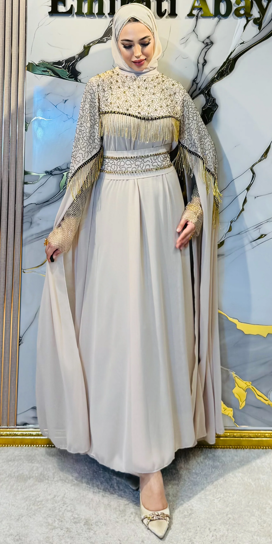 Krem Şifon Gold Taşlı Uzun Kollu Abaya WS56 GSKREM