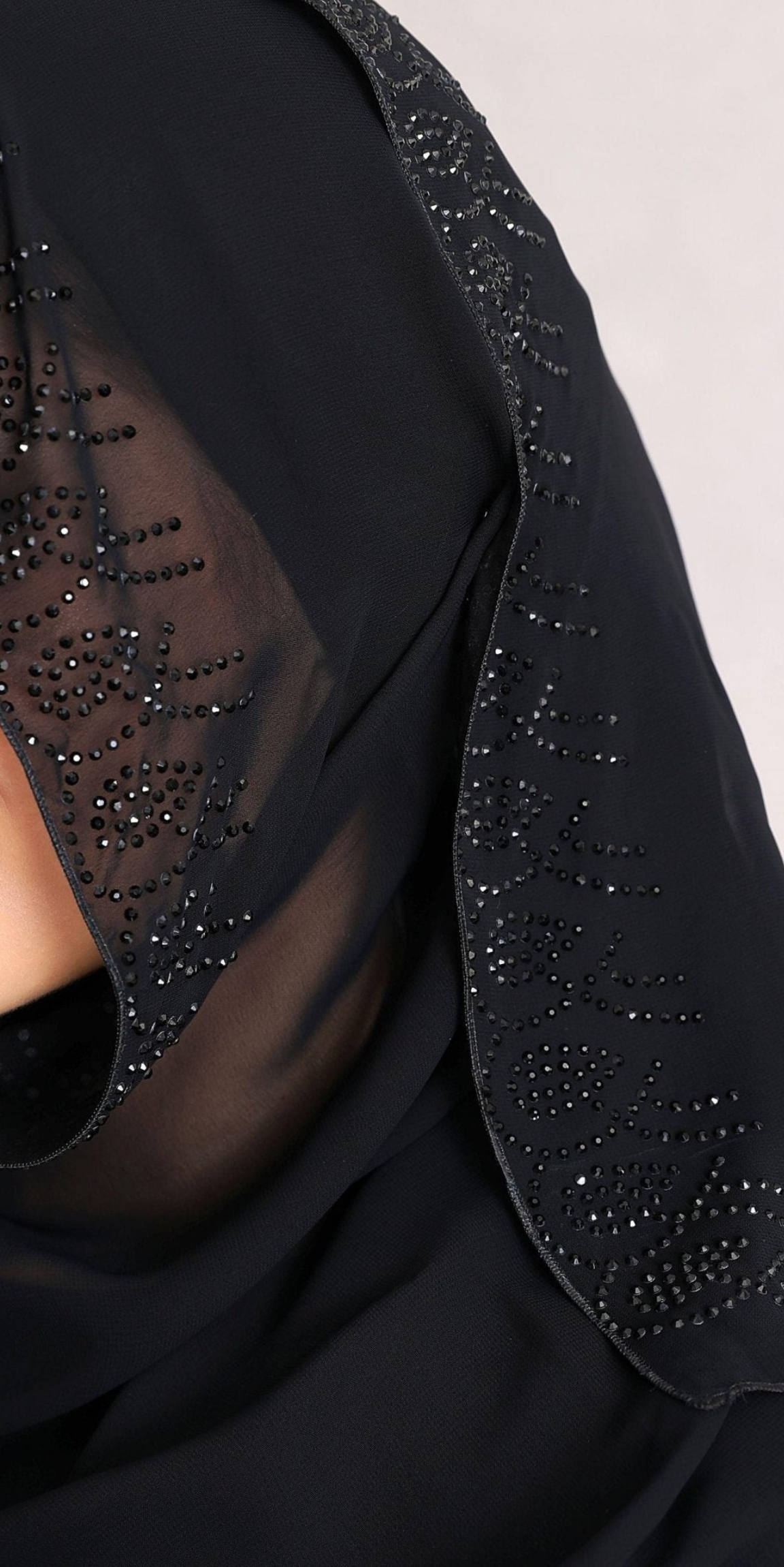 Etek Uçları Siyah Swarovski Taşlı Siyah Abaya