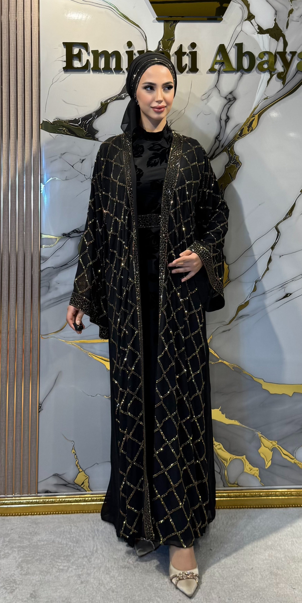 Altın Swarovski Taş İşlemeli Flok İç Elbiseli Yüksek Kalite Kore Şifon Emirati Tasarım Abaya Seti