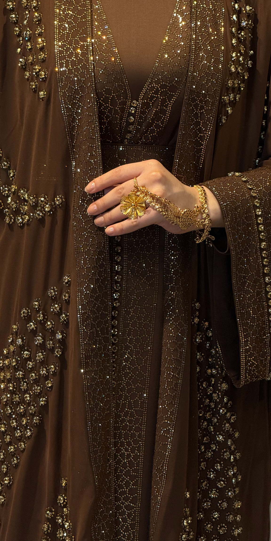 Open Front Brown Gold Traditional Style 4-Piece Set | WS31 GSK