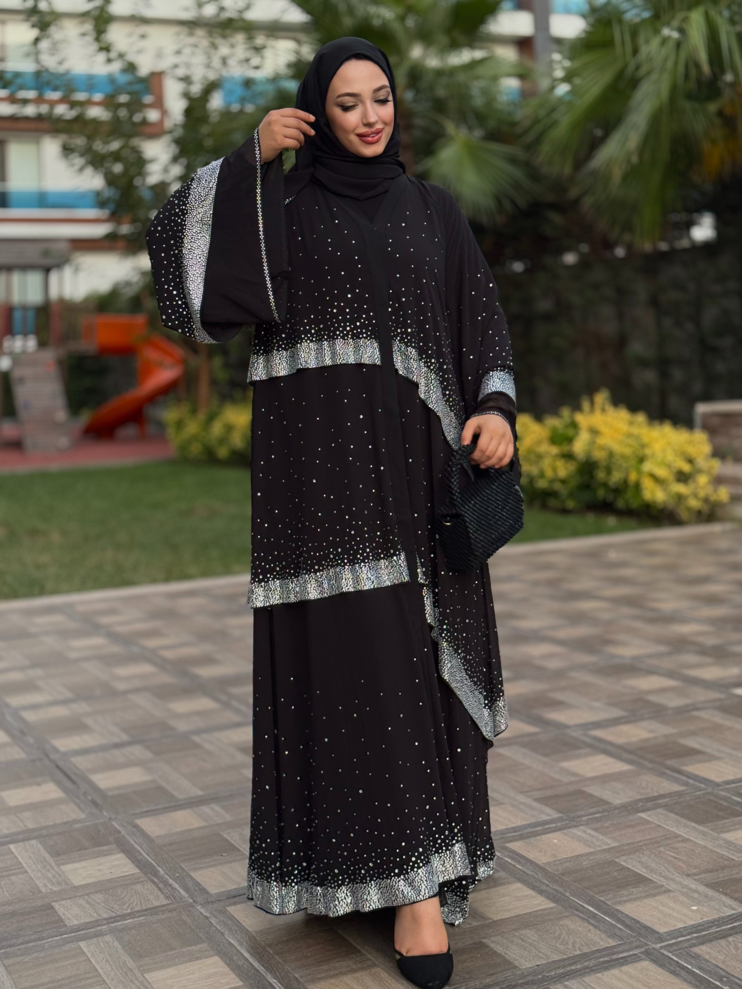 Swarovski Taşlı Katmanlı Siyah Şık Abaya