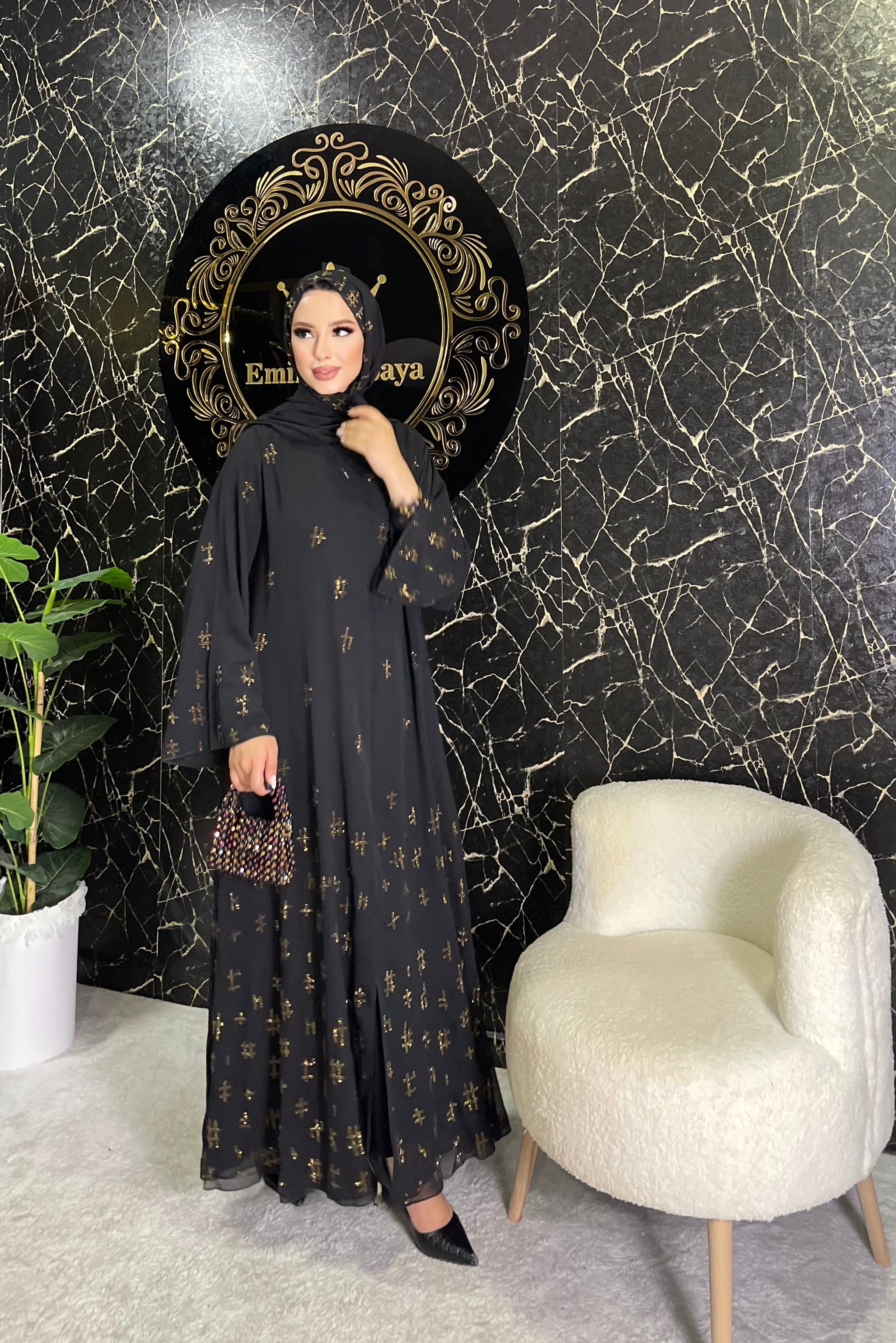 Gold Geometrik Taş Detaylı Siyah Abaya