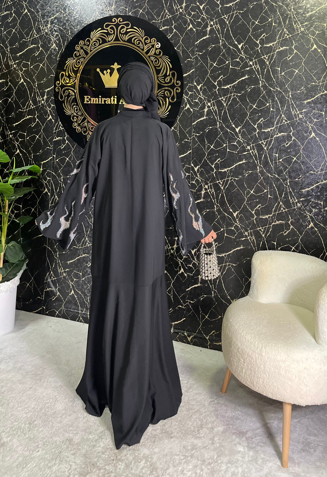 Ateş Desenli Janjan Taşlı Siyah Dubai Kumaş Abaya