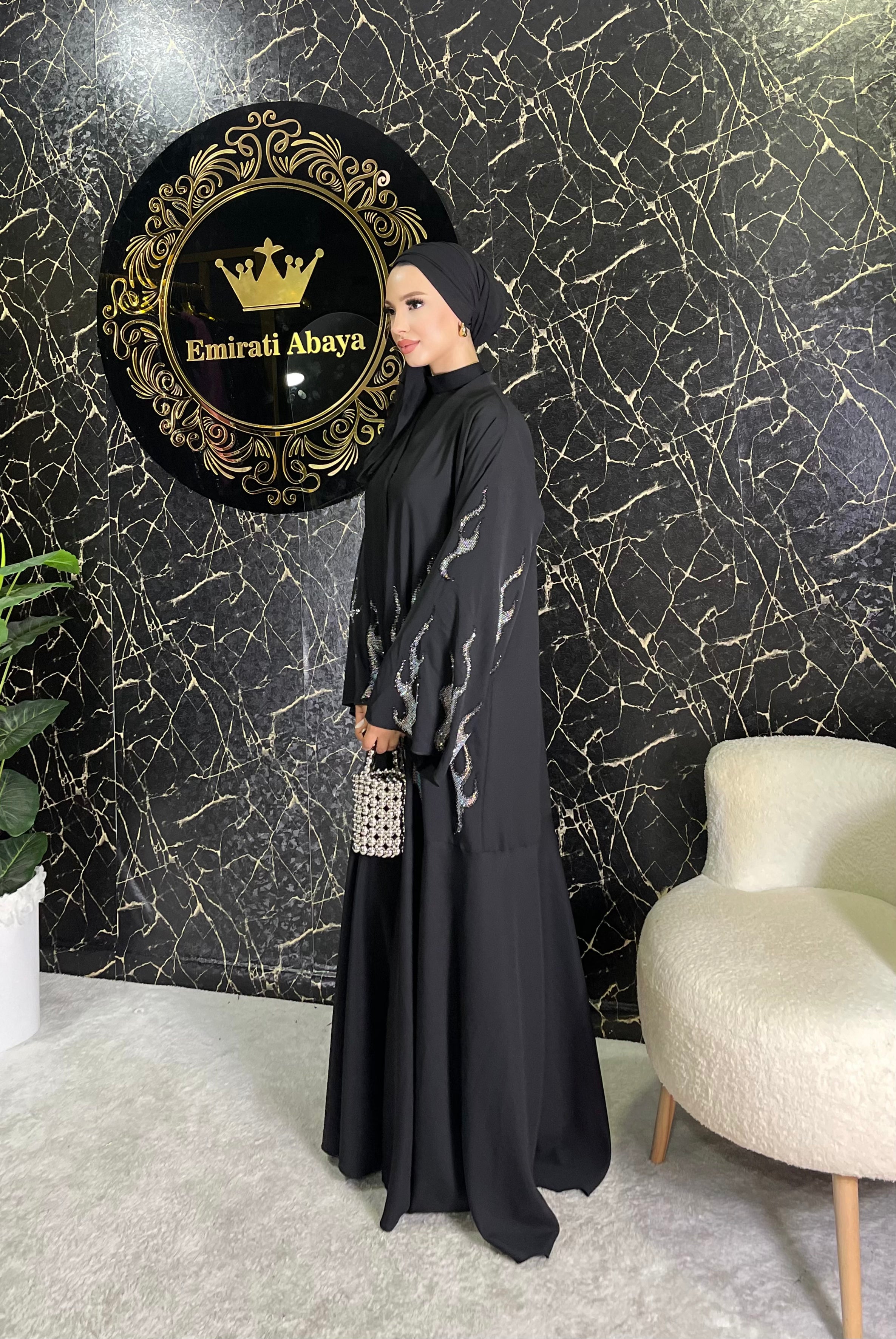 Ateş Desenli Janjan Taşlı Siyah Dubai Kumaş Abaya