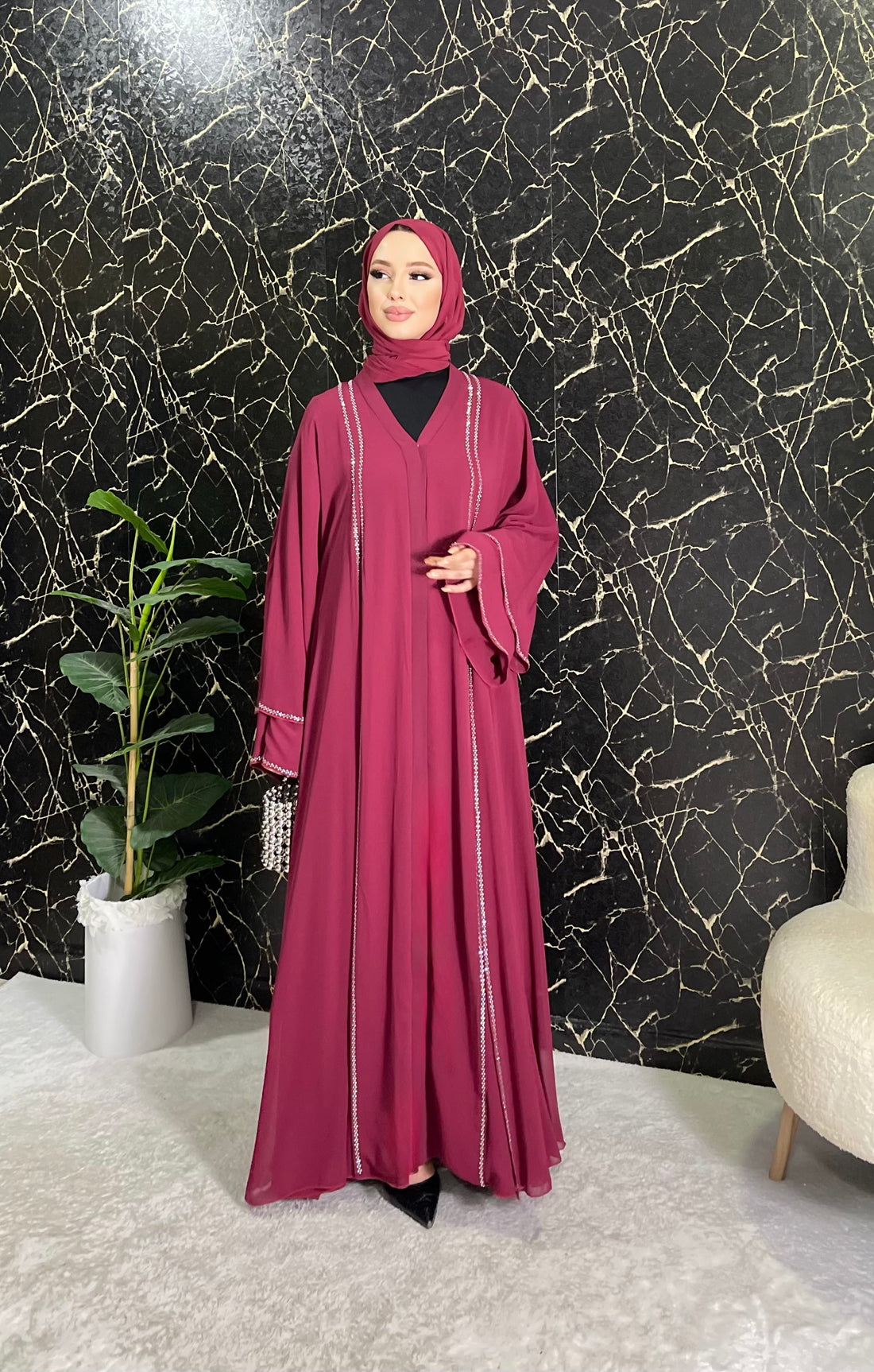 Önü Yırtmaçlı Swarovski Taşlı Bordo Abaya