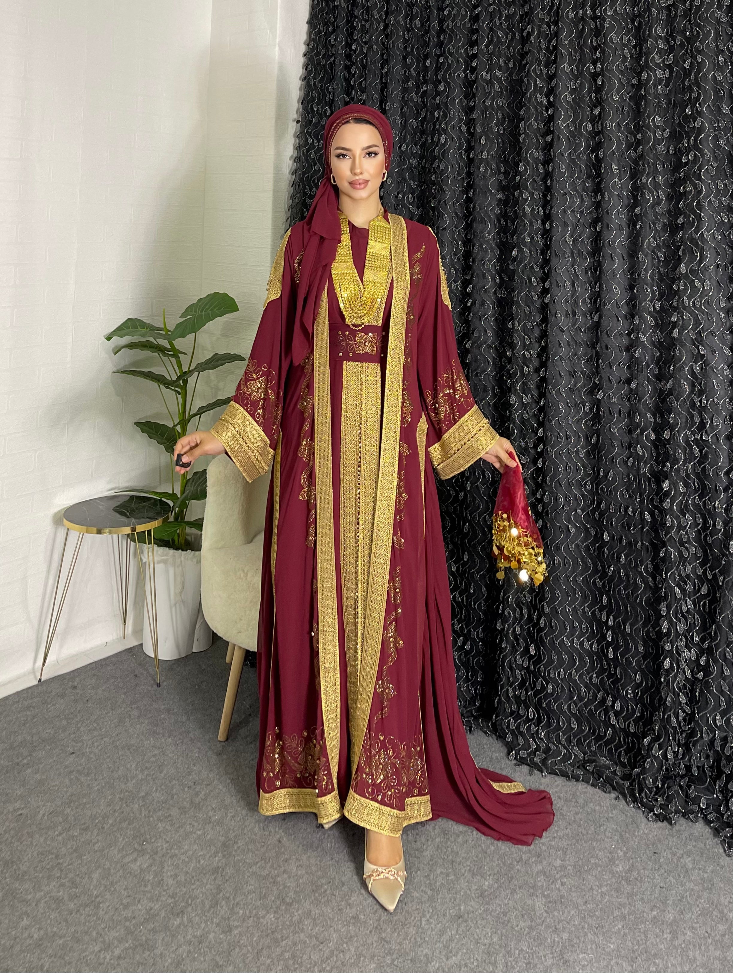 Gold Çiçek desenli Yöresel Bordo Abaya