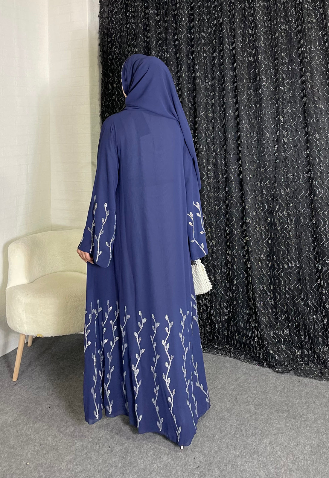 Etekleri Çiçek Desenli Swarovski Taşlı Mavi Abaya