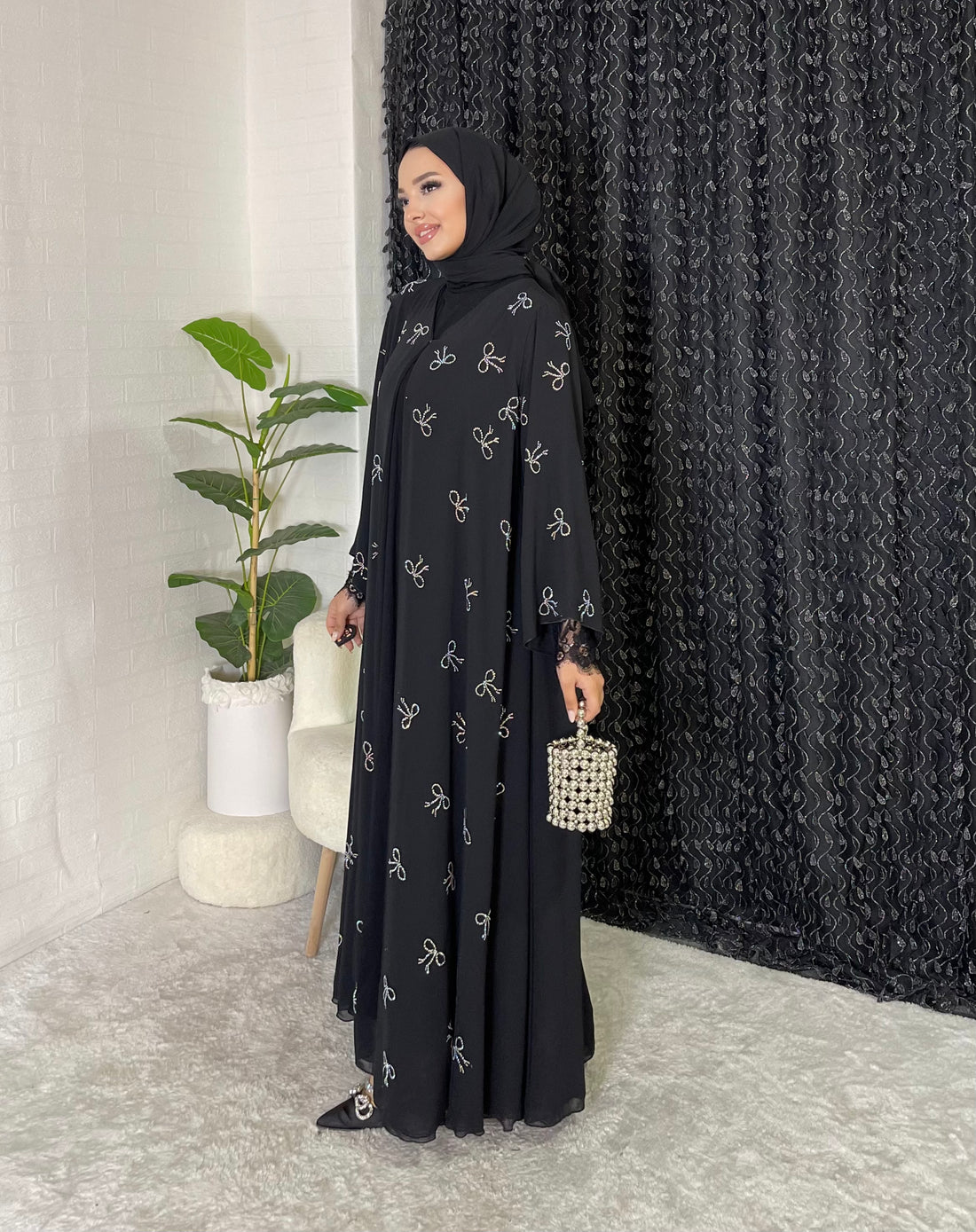 Kelebek JanJan Taşlı Siyah Şifon Abaya