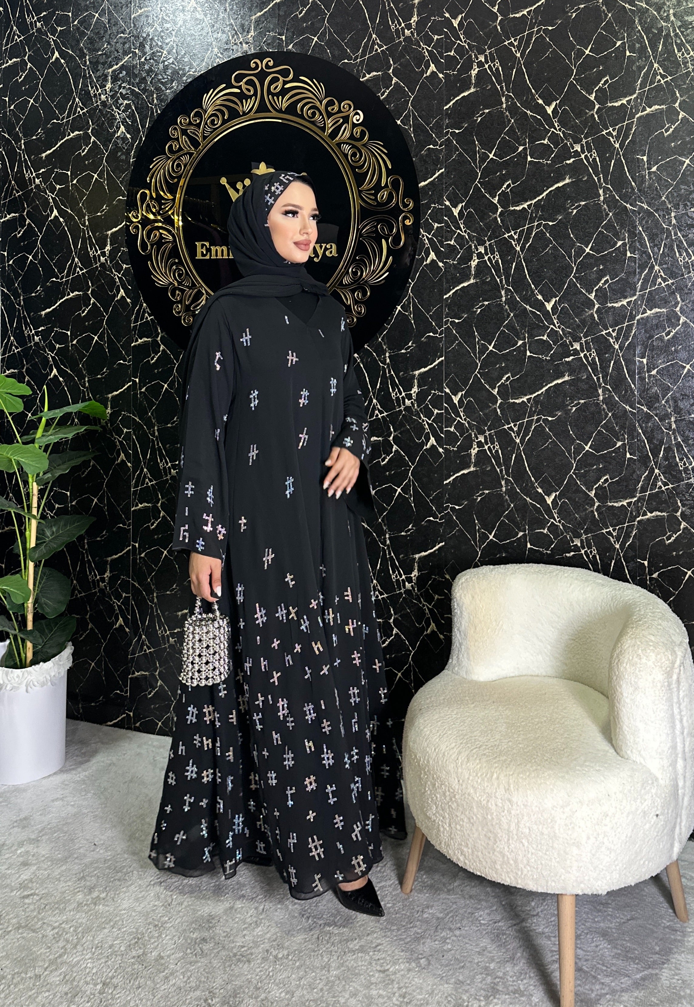 Janjan Geometrik Taş Detaylı Siyah Abaya