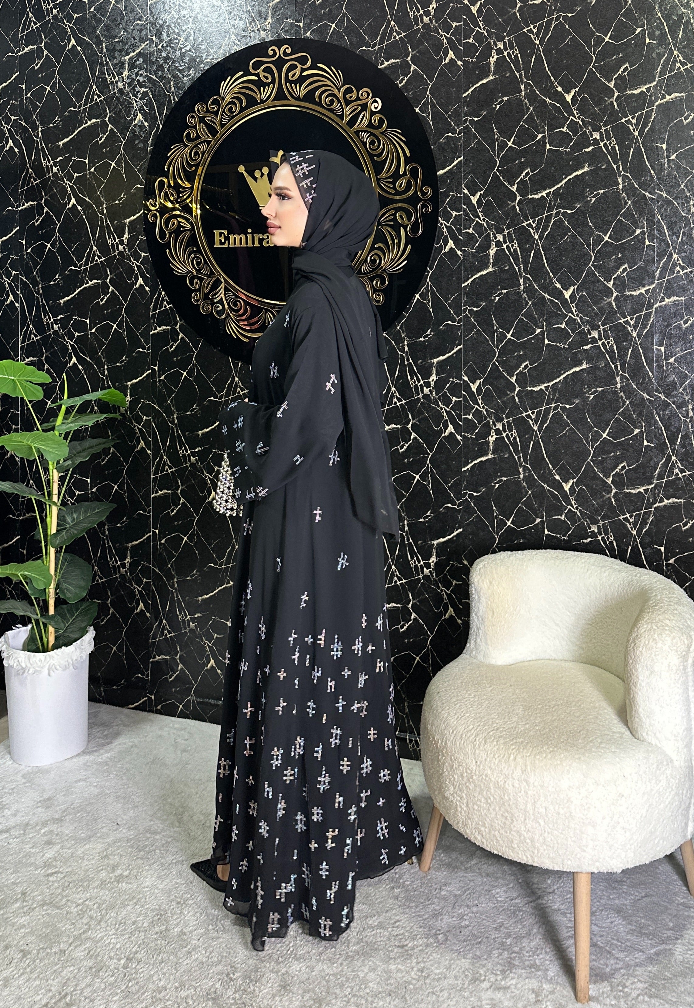 Janjan Geometrik Taş Detaylı Siyah Abaya
