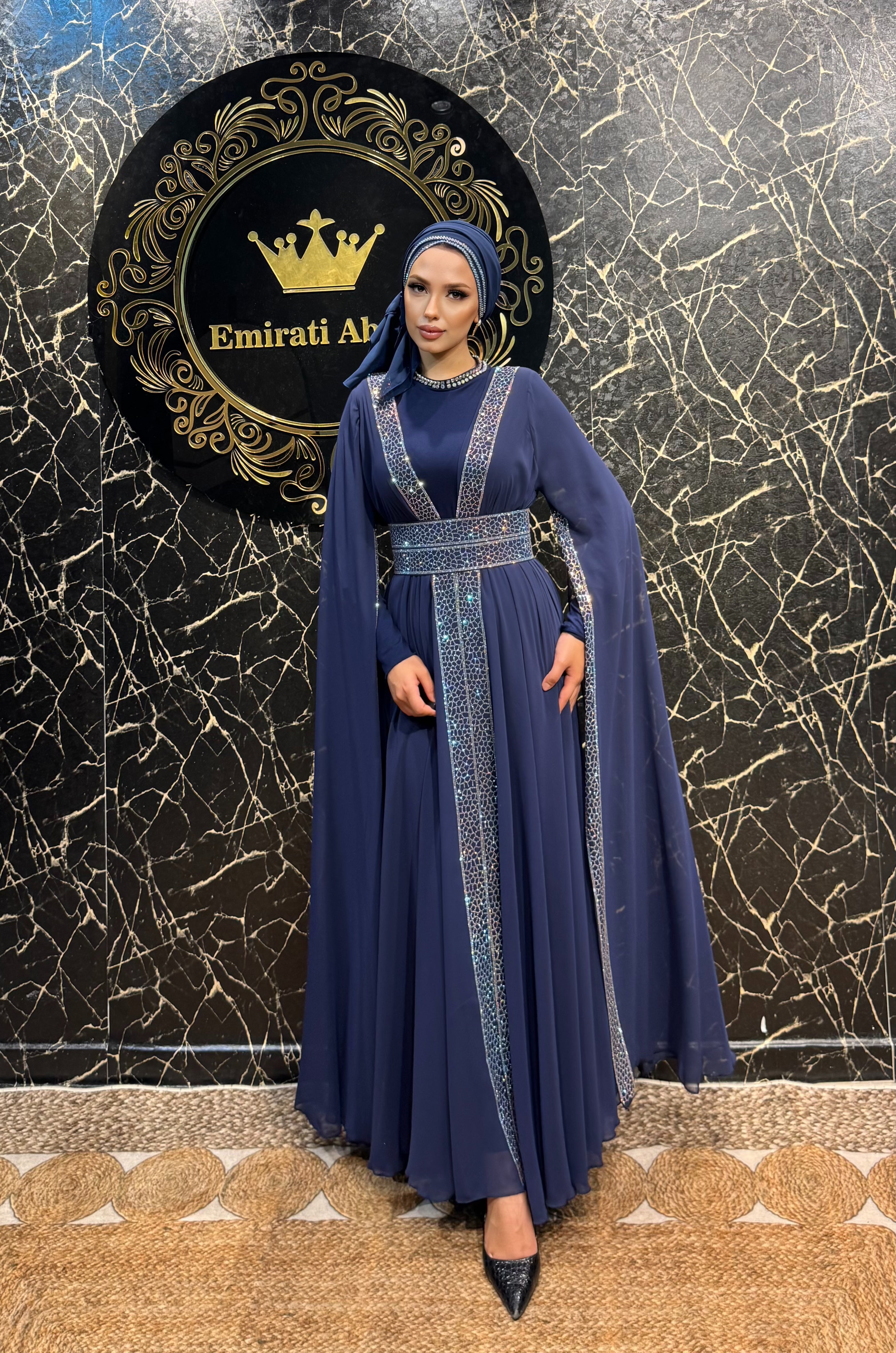 Işıltılı Taş Şeritli Yöresel Lacivert Abaya