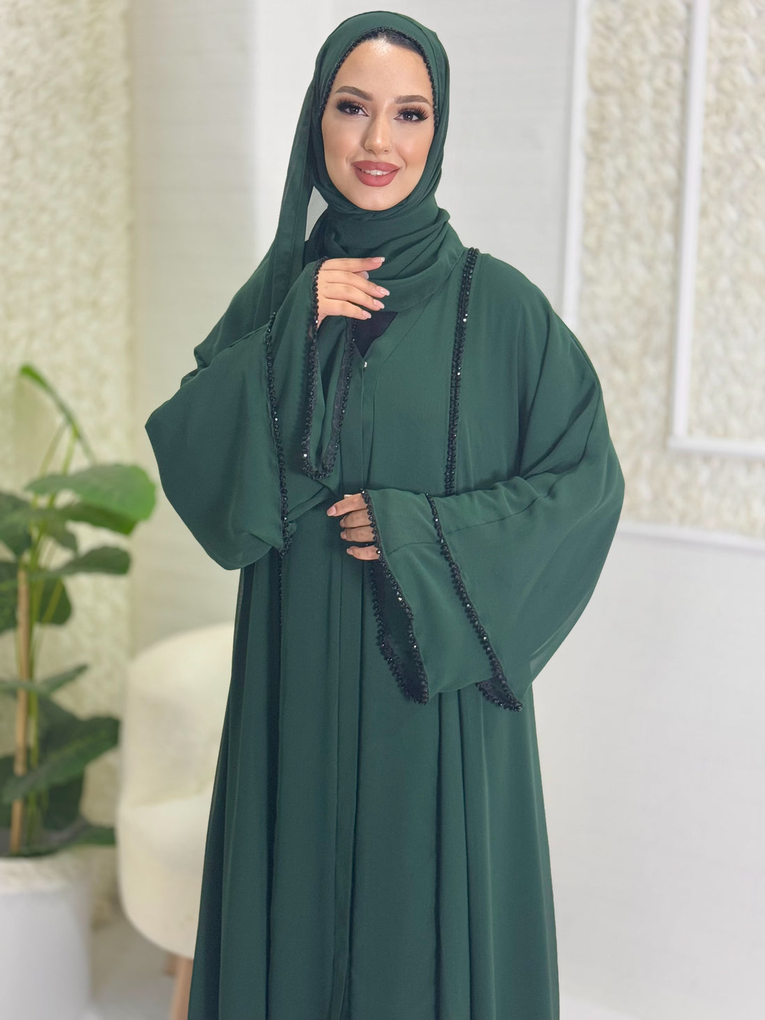 عباية سواروفسكي ساحرة