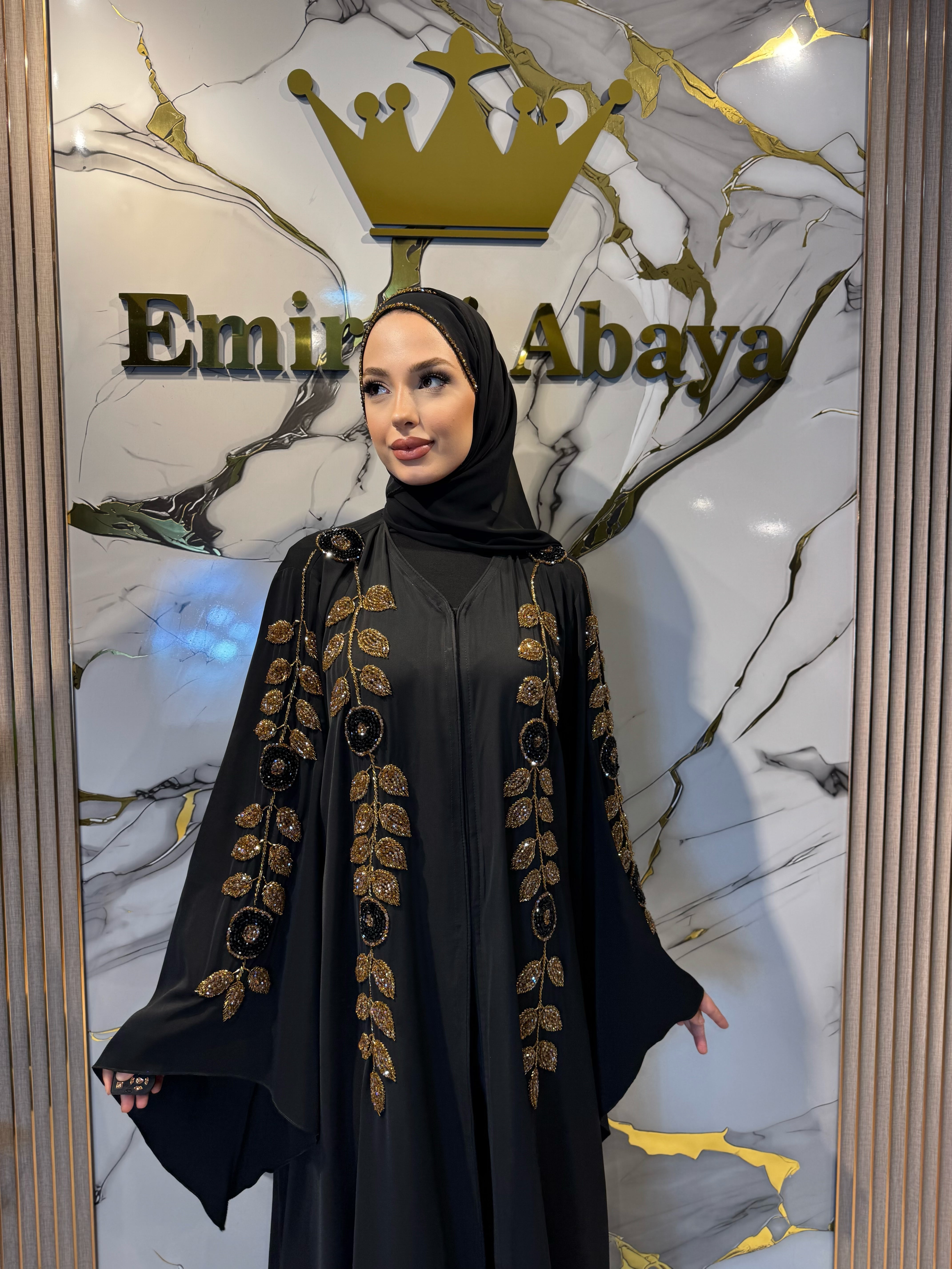 Altın Çiçek El İşlemeli Dubai İpek Abaya