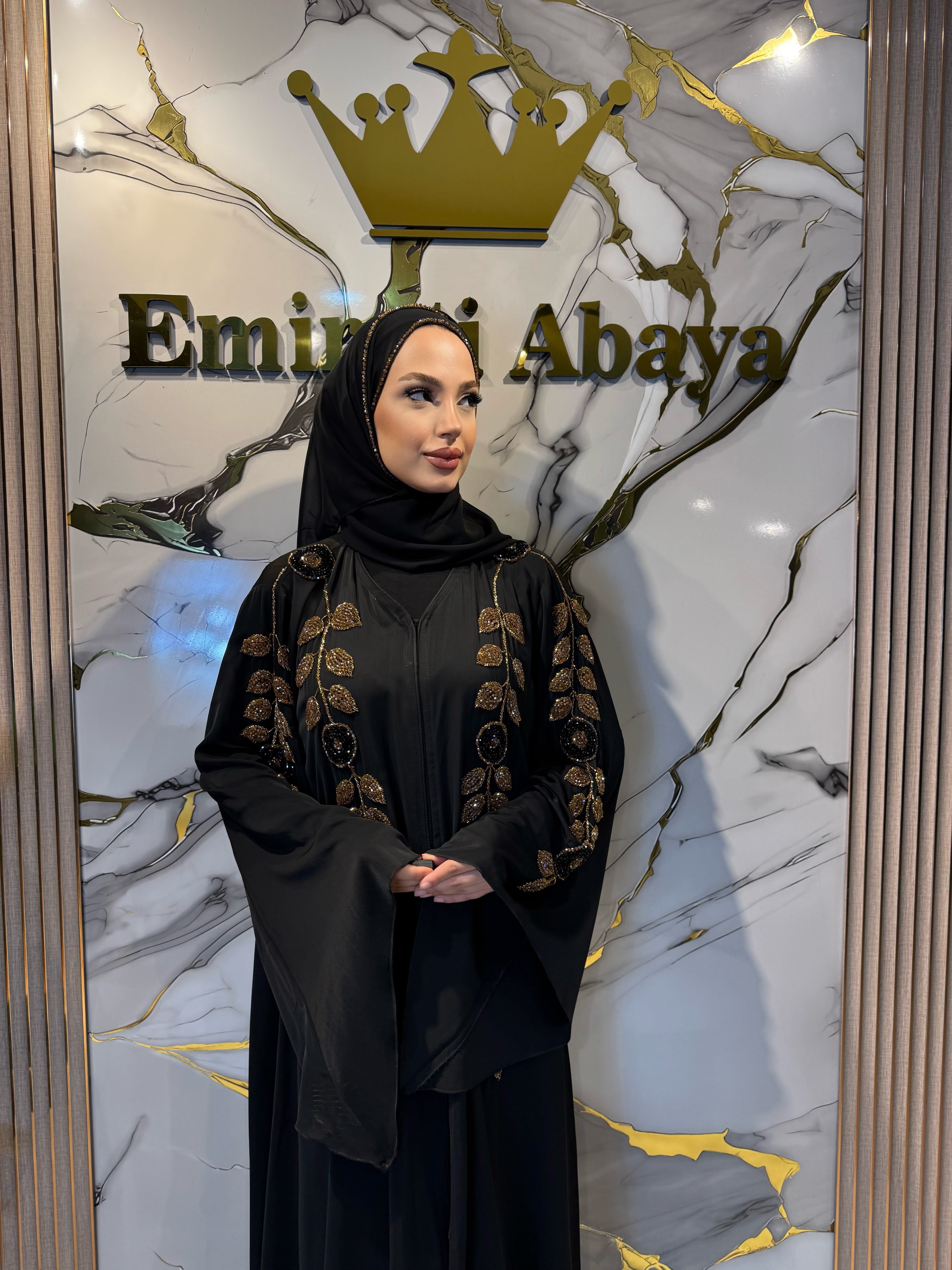 Altın Çiçek El İşlemeli Dubai İpek Abaya