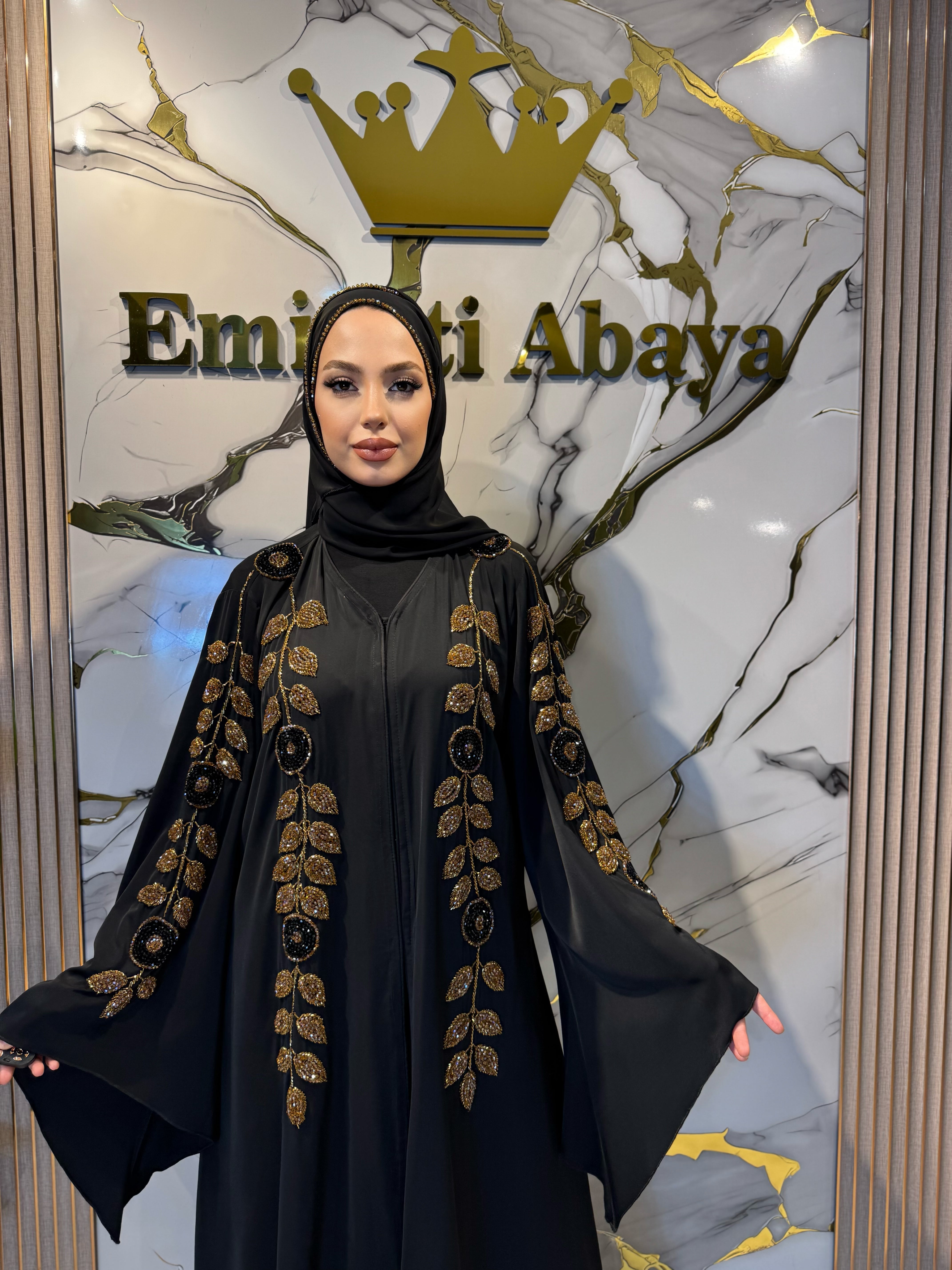 Altın Çiçek El İşlemeli Dubai İpek Abaya