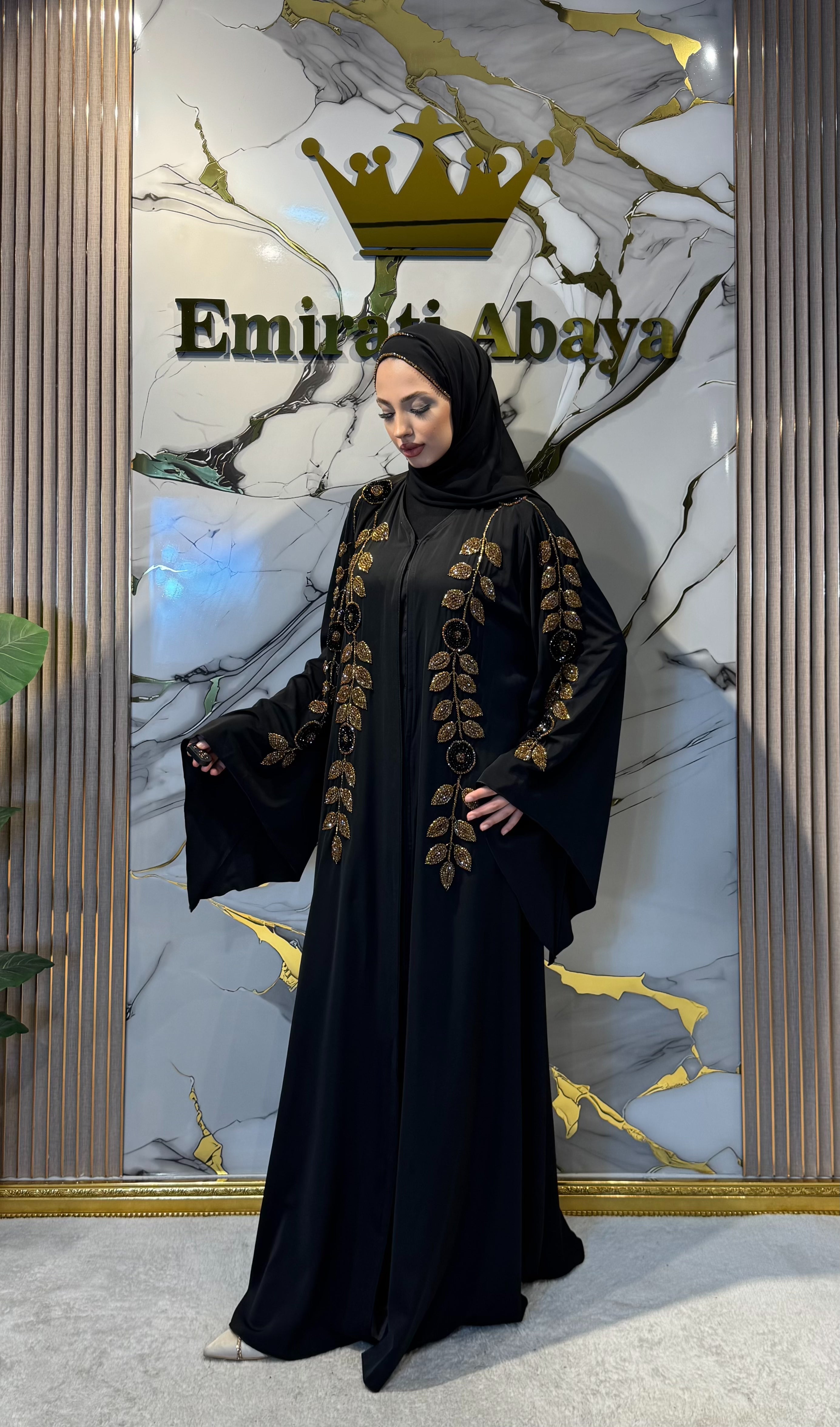Altın Çiçek El İşlemeli Dubai İpek Abaya