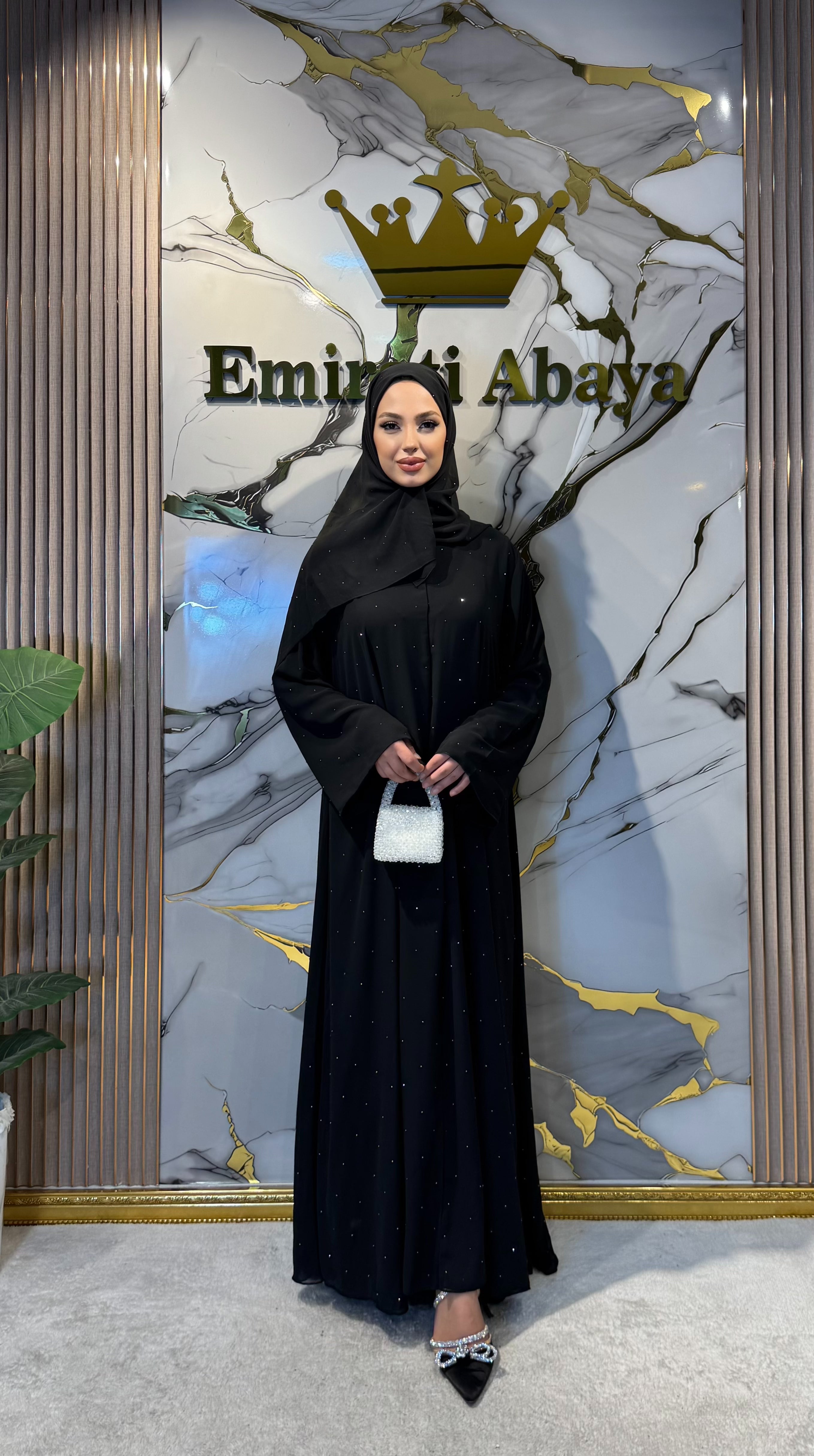 Hematit Taşlı Nokta Desenli Şifon Abaya