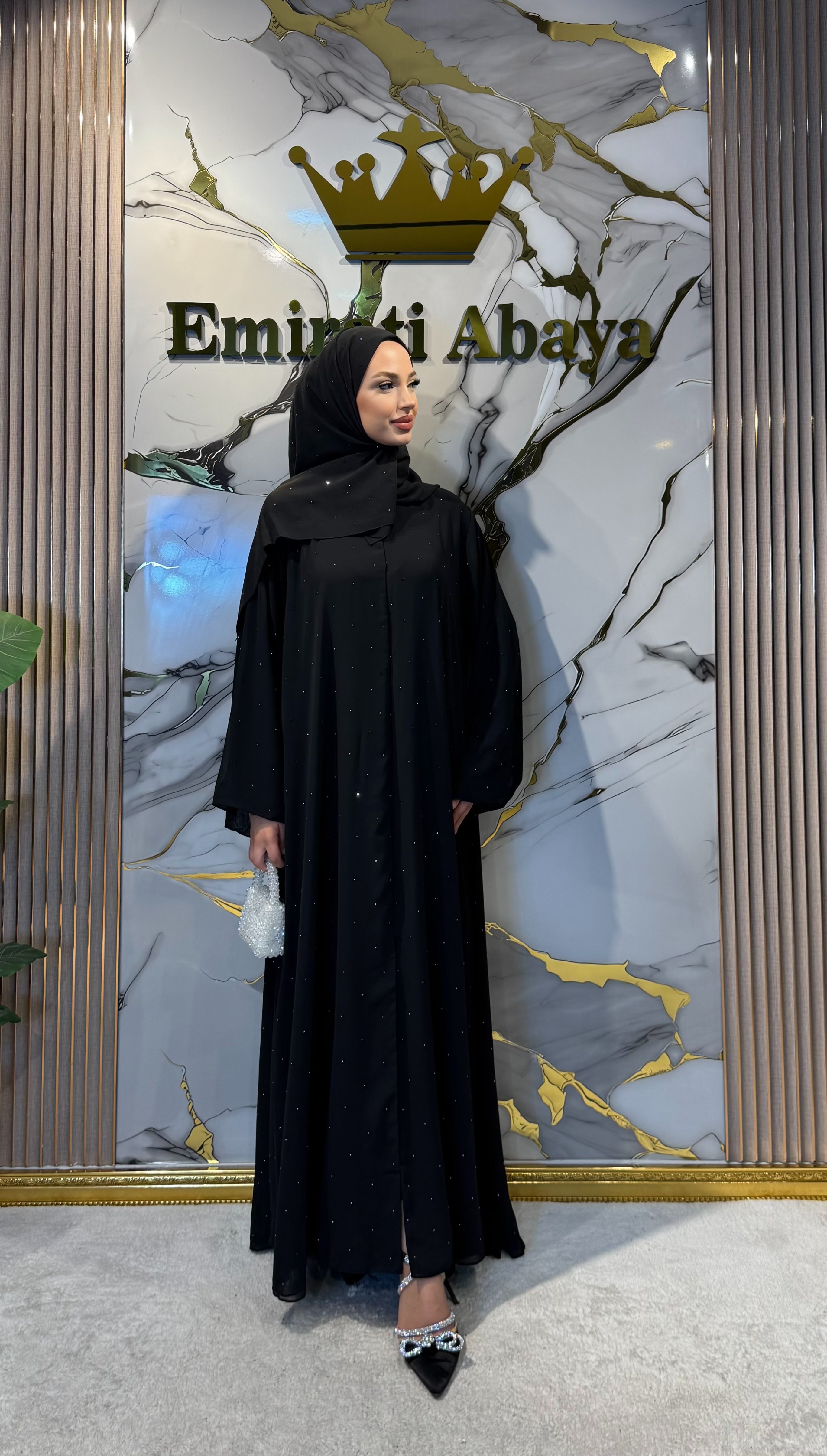 Hematit Taşlı Nokta Desenli Şifon Abaya