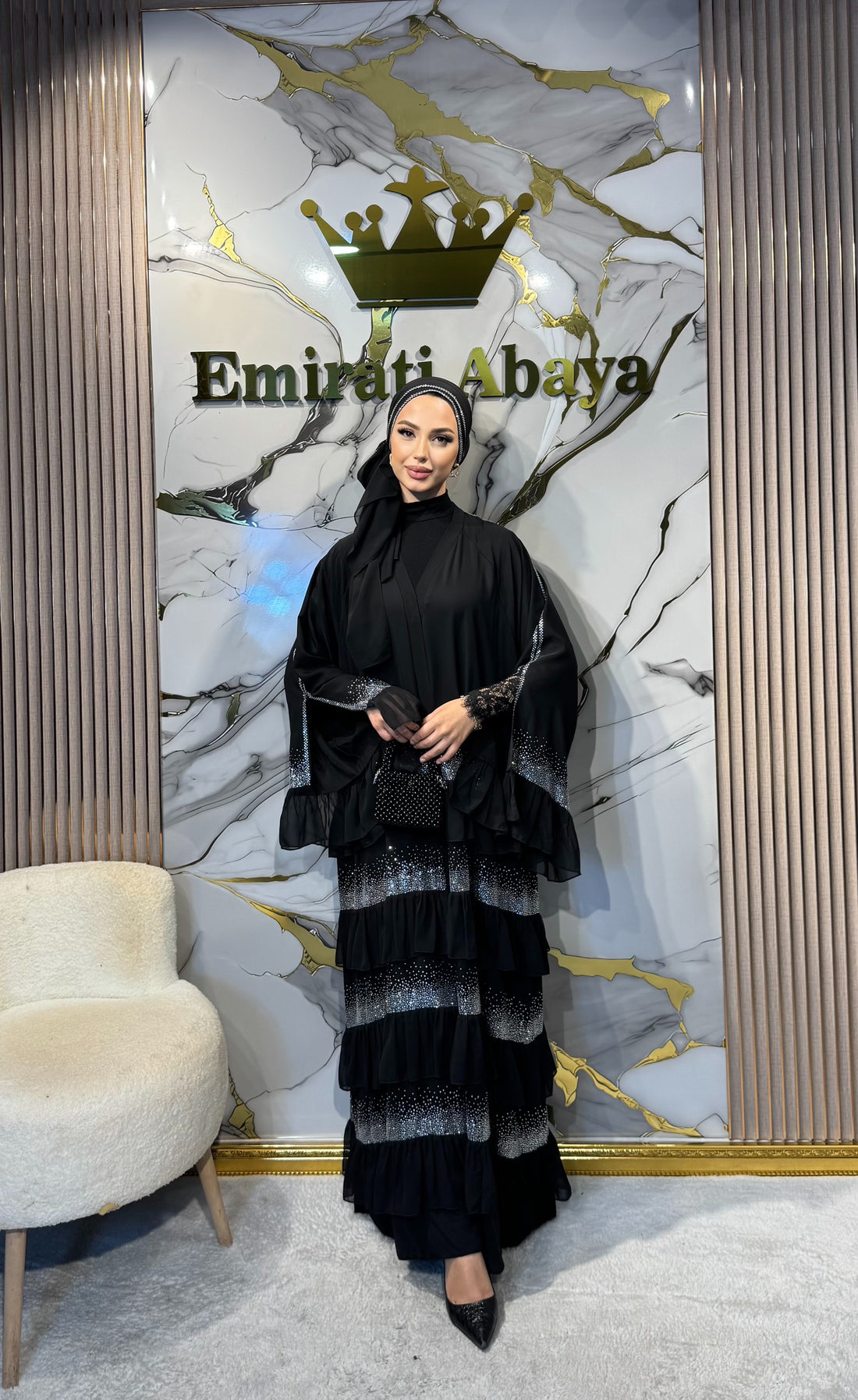 Beyaz Taşlı Kat Kat Dubai Abaya