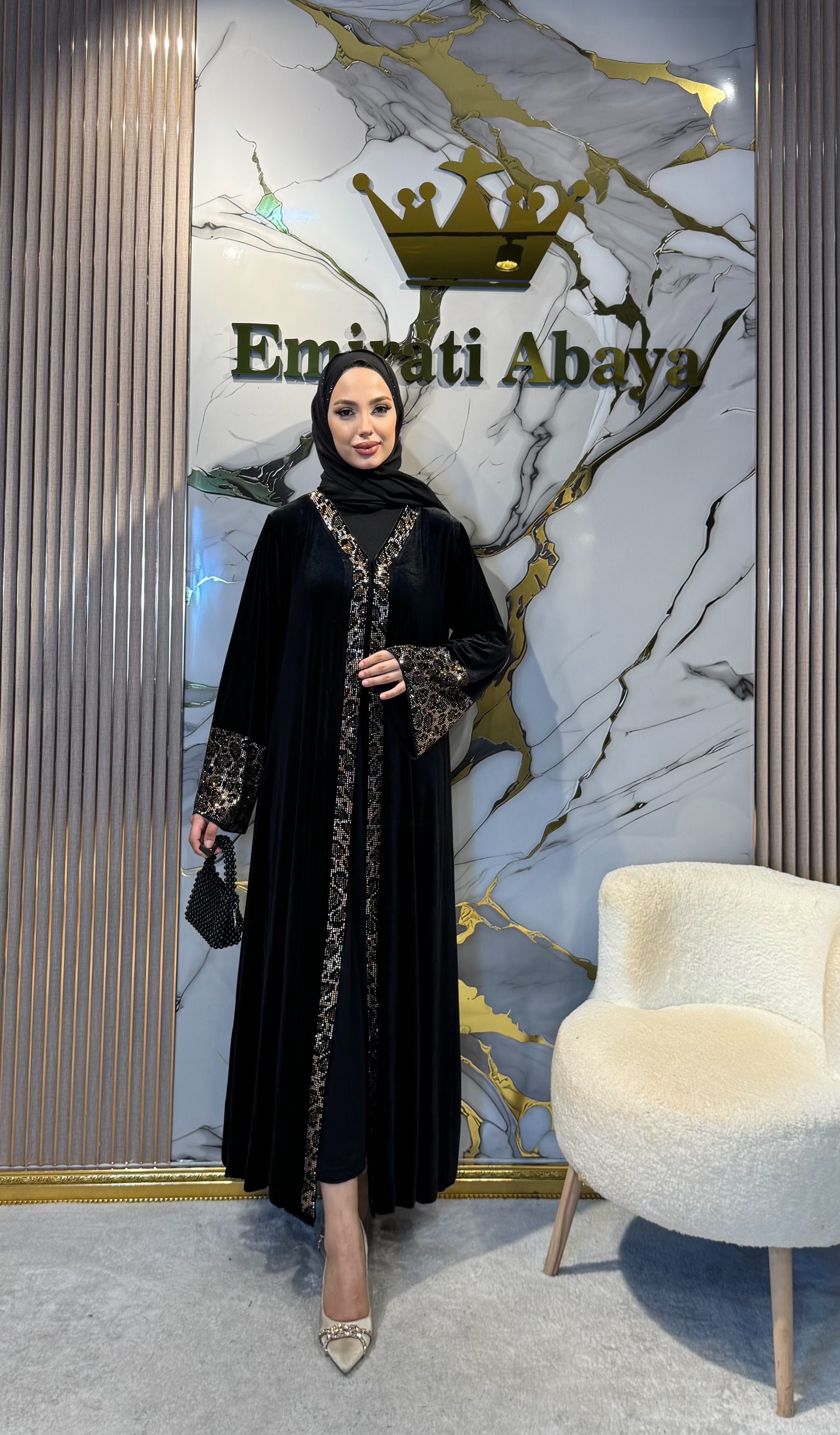 Leopar Desenli Taşlı Kadife Abaya