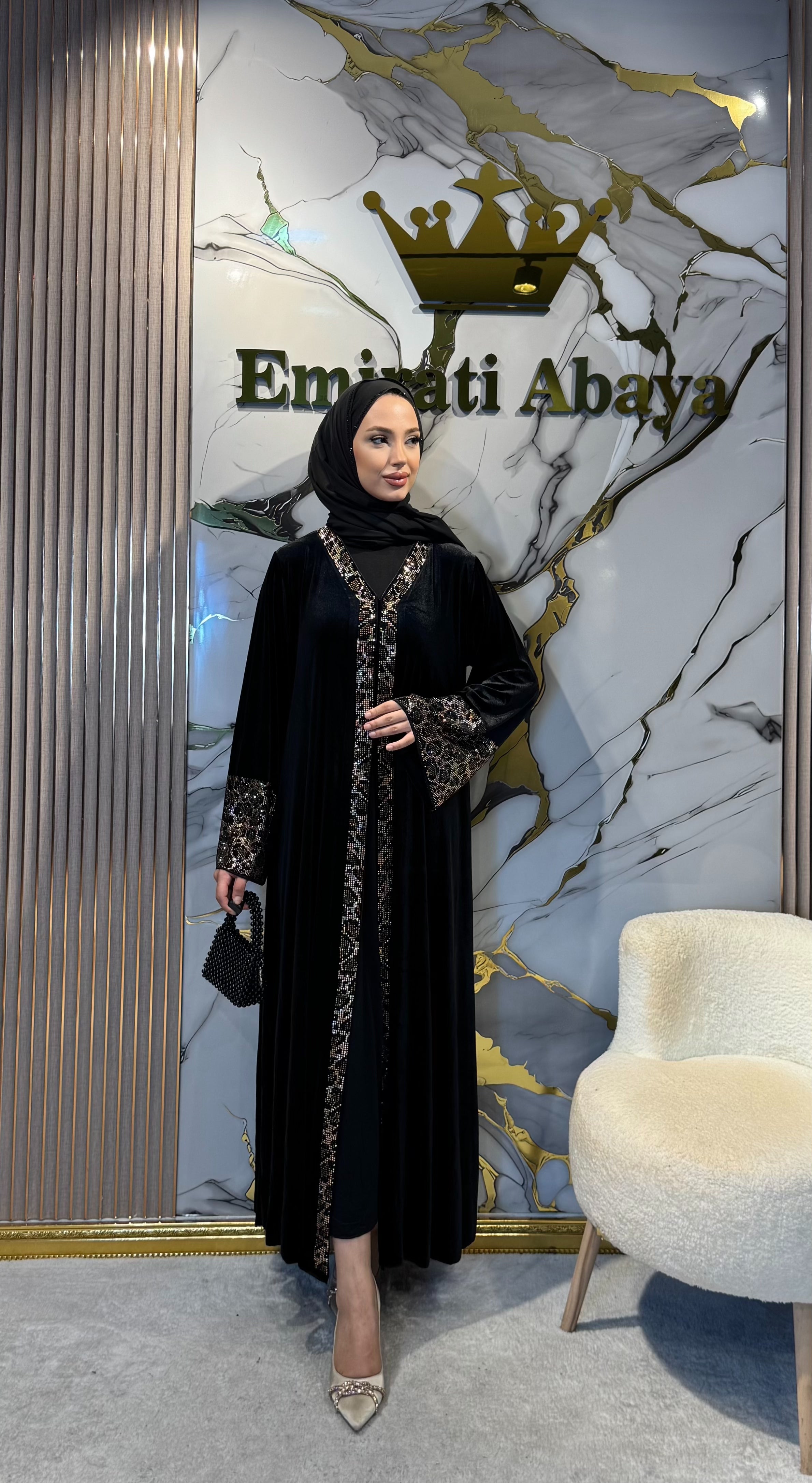 Leopar Desenli Taşlı Kadife Abaya