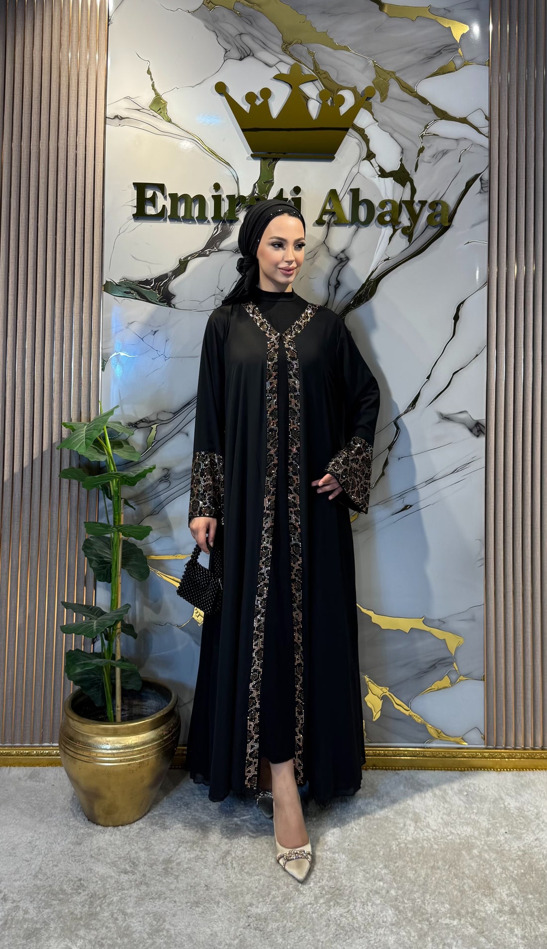Leopar Taş Detaylı Şifon Siyah Abaya