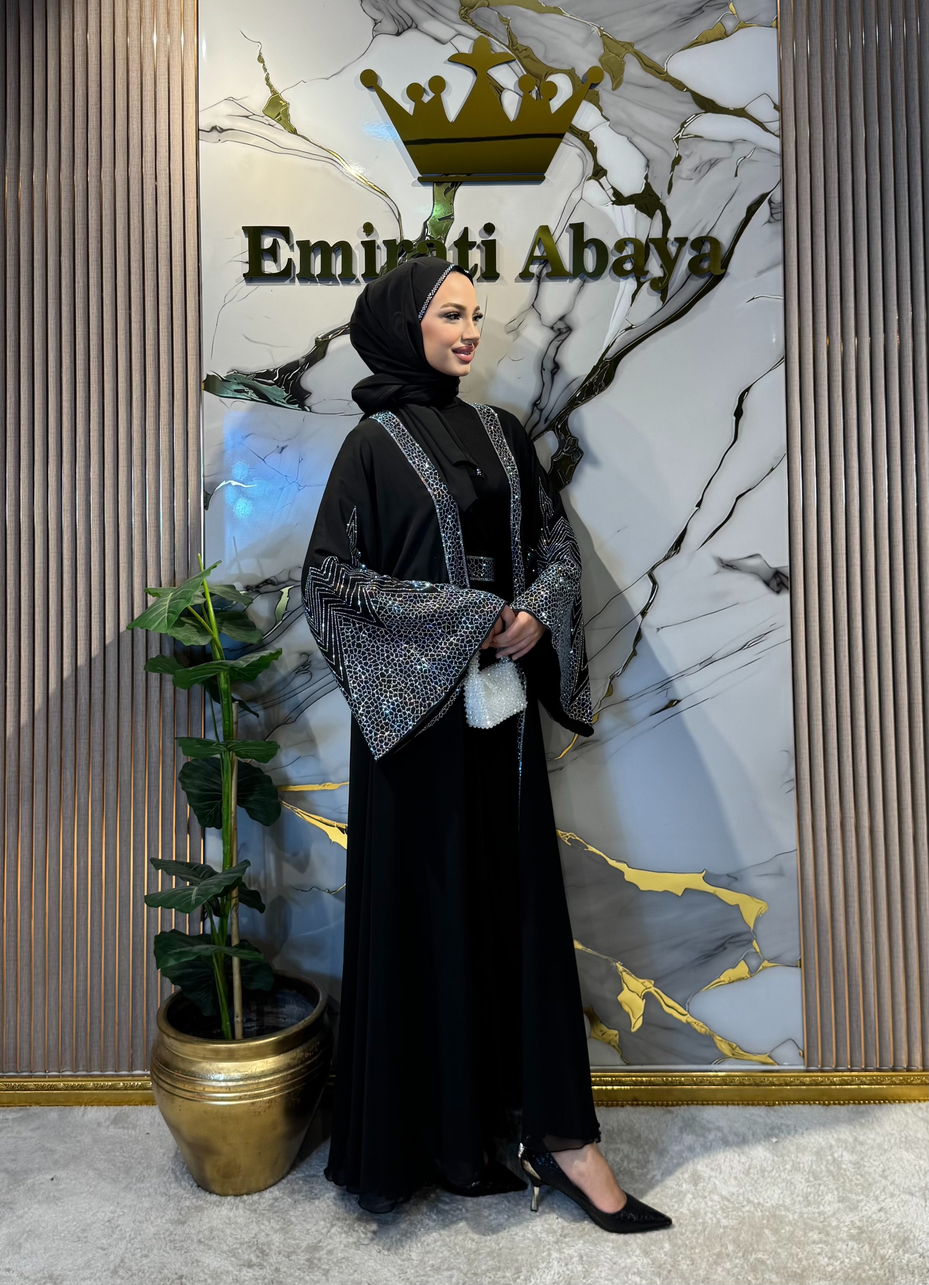 Janjan Taş Detaylı Siyah Şifon Yöresel Abaya