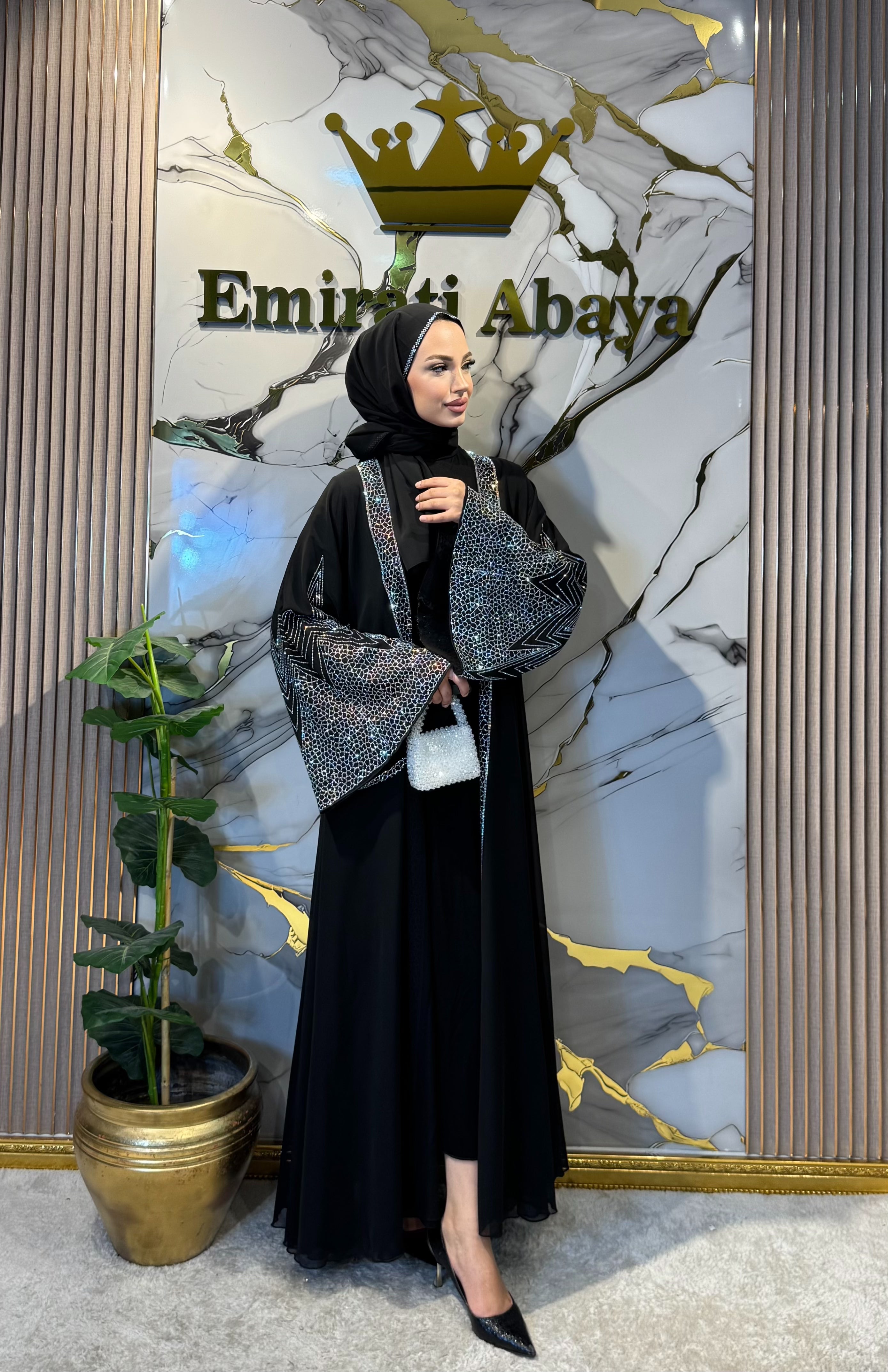 Janjan Taş Detaylı Siyah Şifon Yöresel Abaya