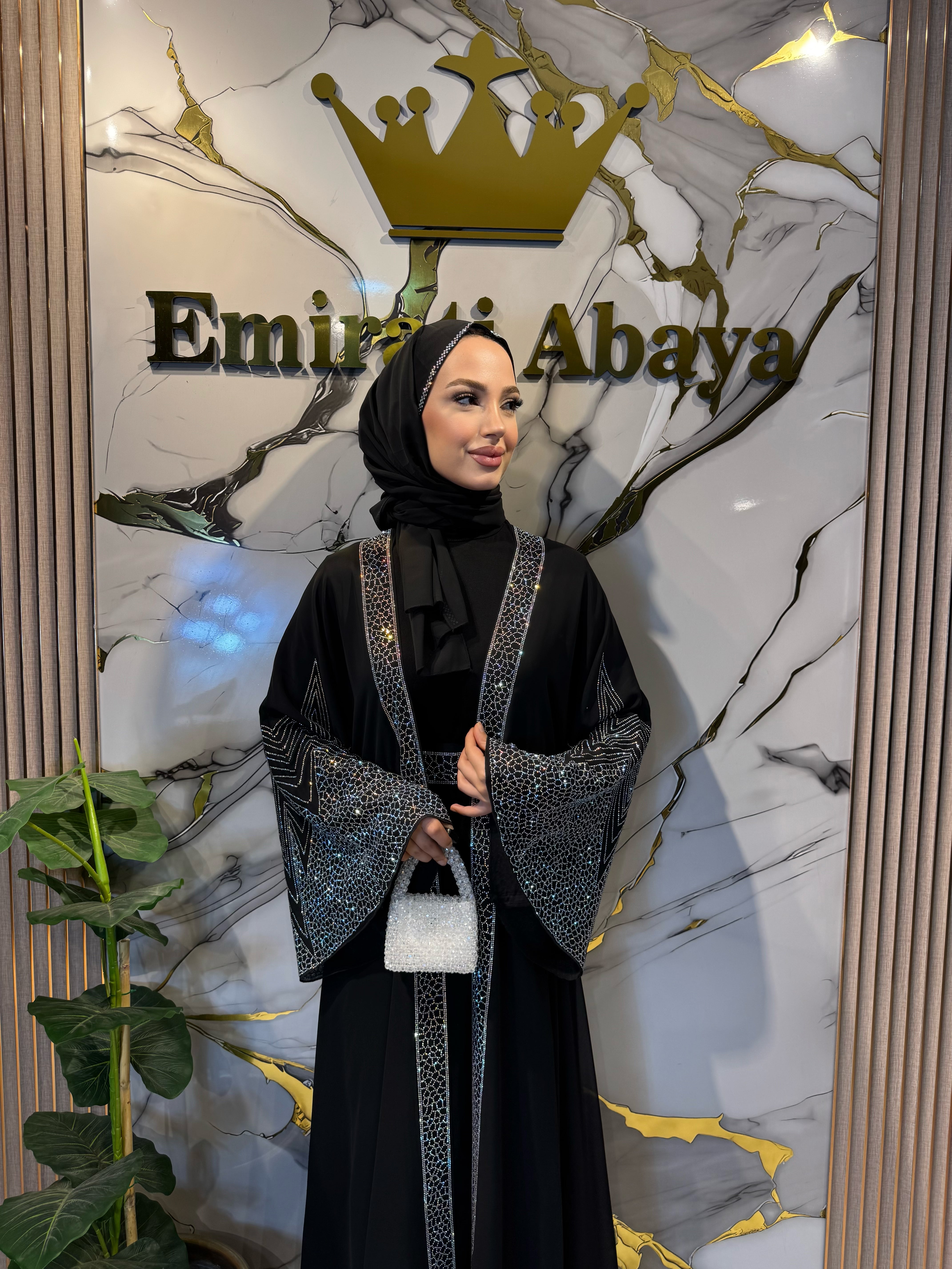 Janjan Taş Detaylı Siyah Şifon Yöresel Abaya