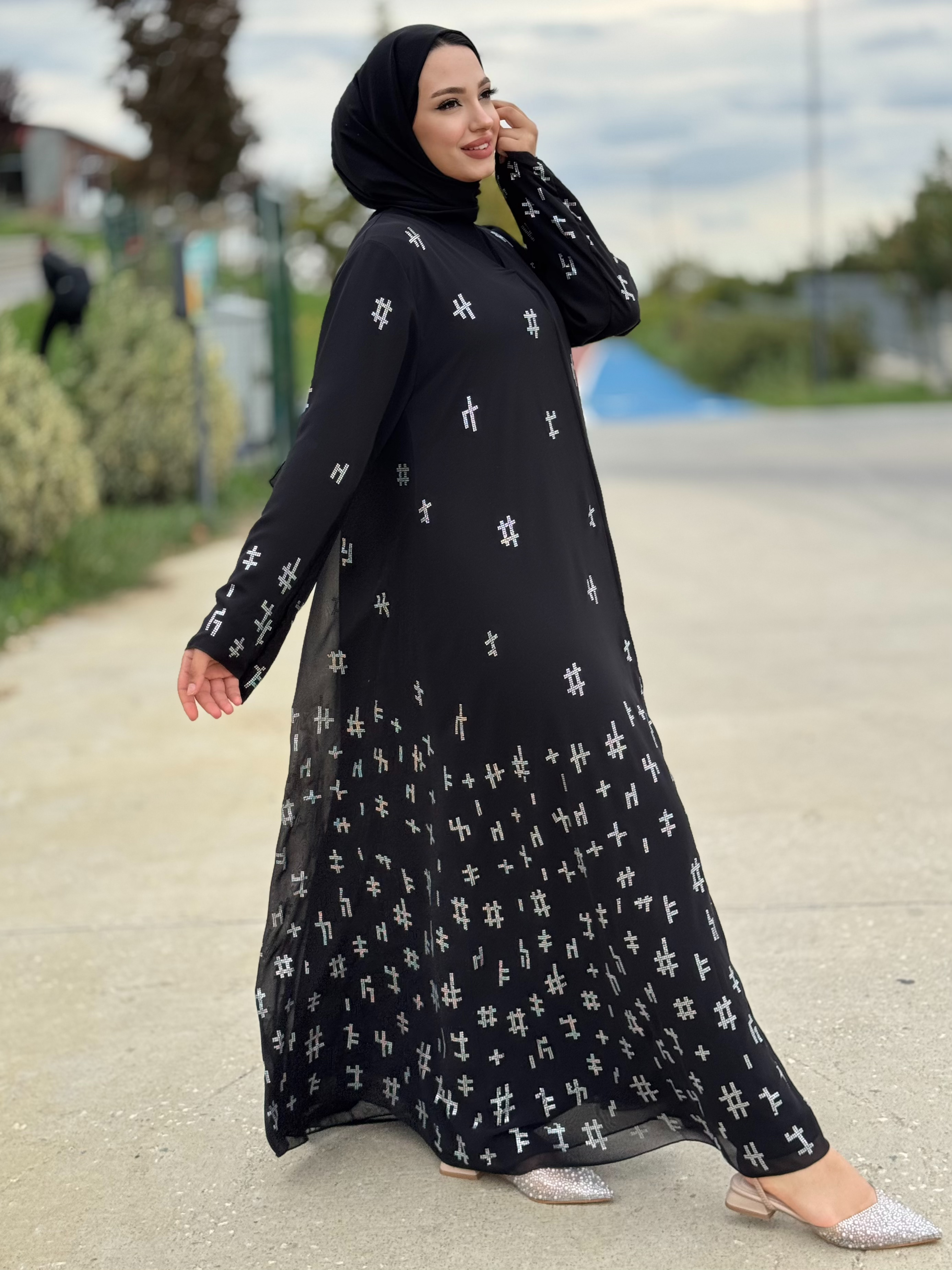 Swarovski Stone Patterned Black Chic Abaya