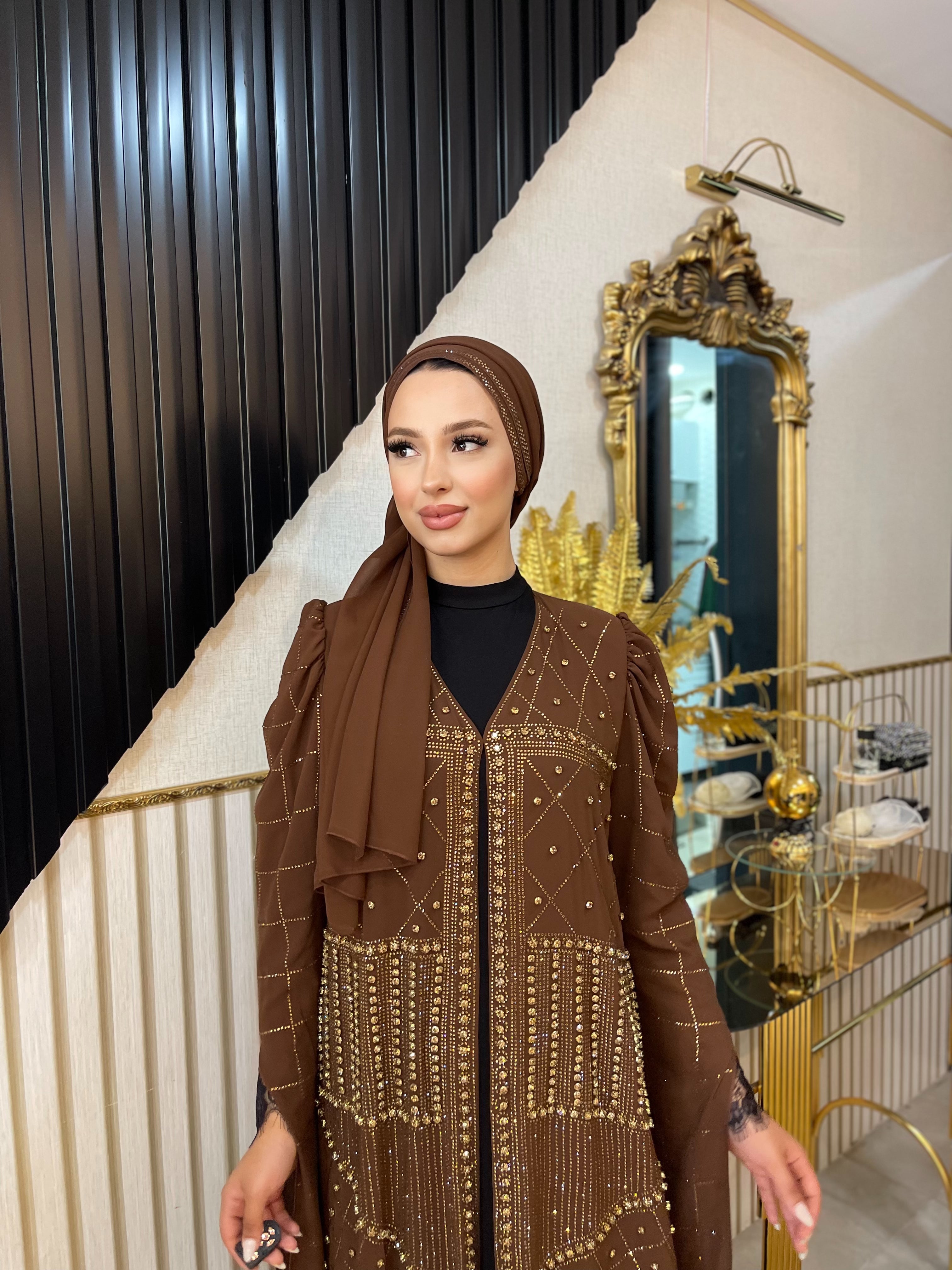 Altın Taş İşlemeli Kahverengi Şifon Abaya